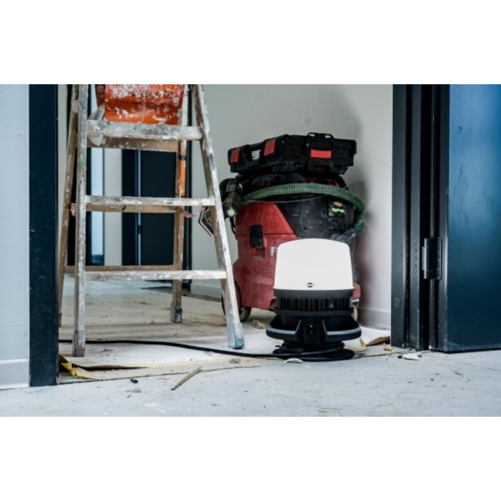 Projecteur de chantier LED ORUM 10051 MRA Professional 11000lm 4000K Ra 97 BRENNENSTUHL - 1173701021