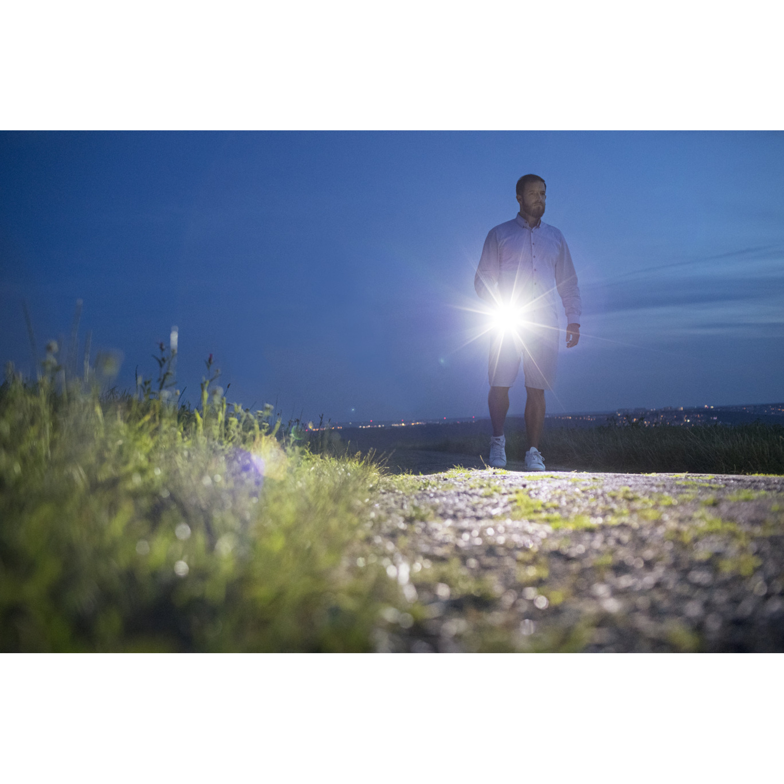 Lampe de poche LED TL 410 F LuxPremium alimentée par piles 350lm IP44 BRENNENSTUHL - 1173750004