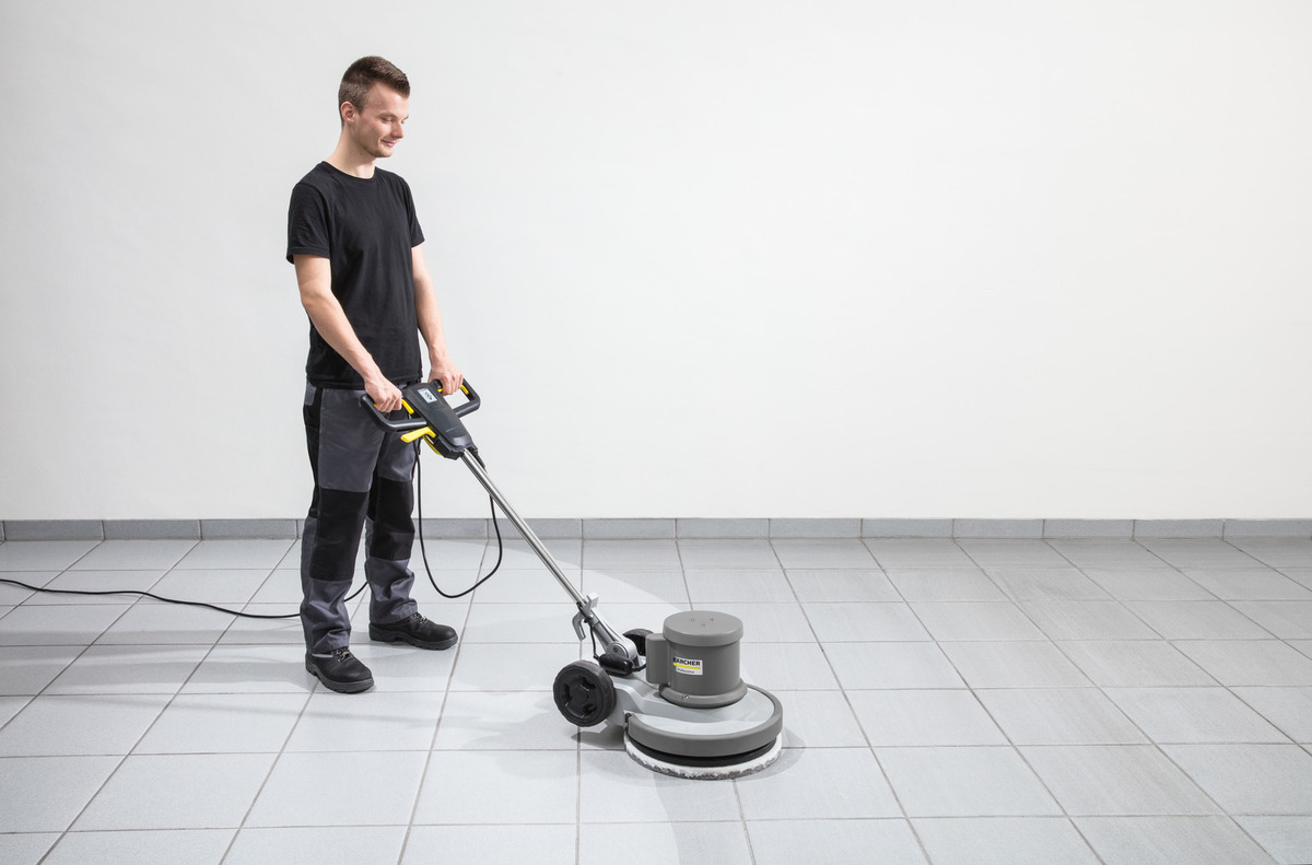 Monobrosse KÄRCHER BDS 43/150 C Classic + Pad mélamine 432 mm  nettoyage des surfaces microporeuses et carrelage