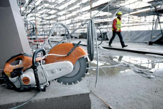Découpeuse STIHL TS 420 Ø 350 mm - Pack prêt à l’emploi pour découpe à eau sur chantier
