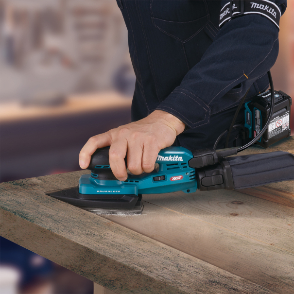 Ponceuse vibrante XGT 40V Li-Ion - 100X150 mm - MAKITA - BO006CGZ