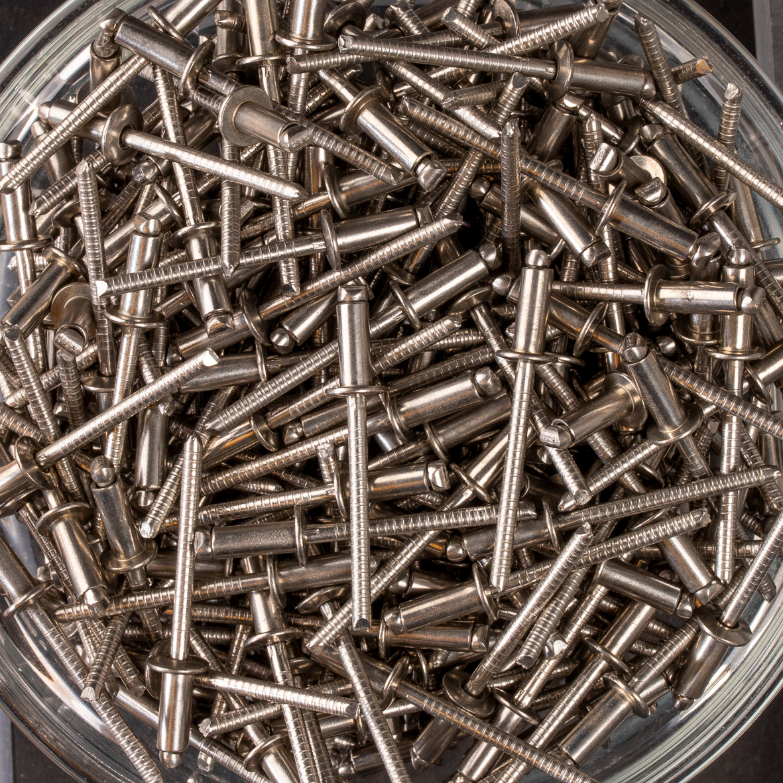 400 rivets standards à inox A2/inox A2 à tête plate à Ø4x10mm - SCELL-IT - BTD4010