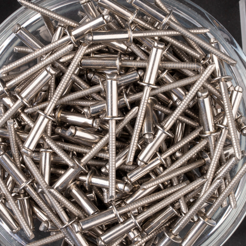 250 rivets standards à inox A2/inox A2 à tête plate à Ø4,8x14mm - SCELL-IT - BTD4814