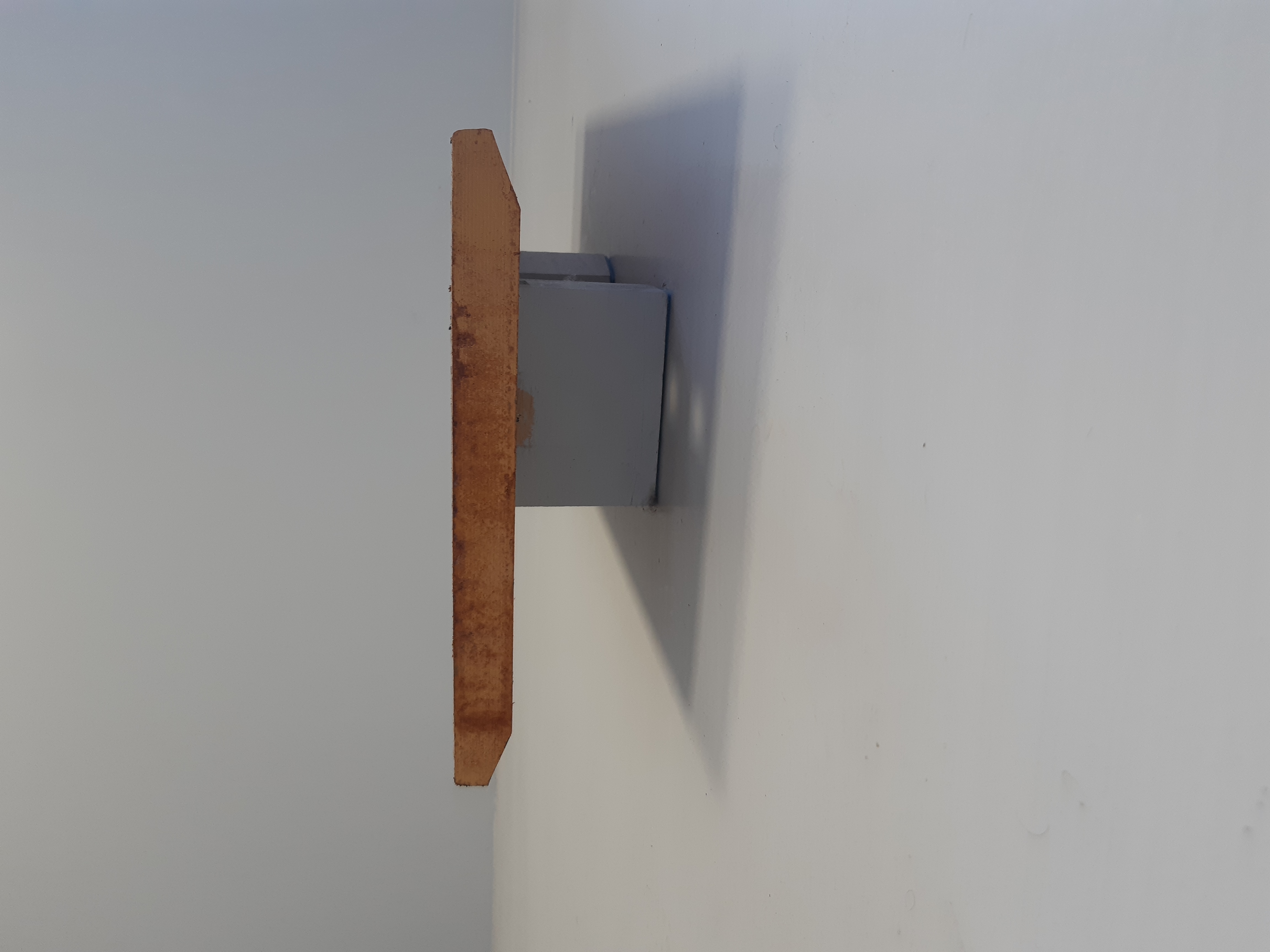 Contre lame de godet latérale reversible 4 trous en 7/8