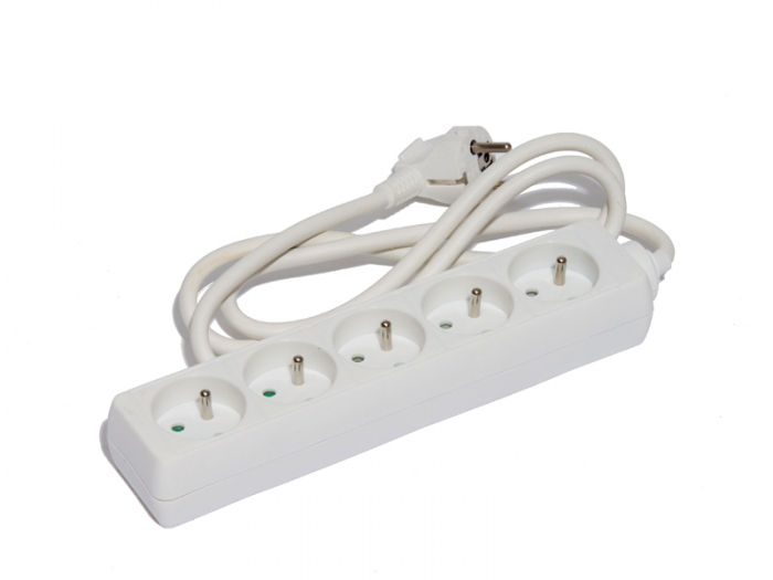 Bloc 5 prises NF H05 + inter.-CEBA-BP5I