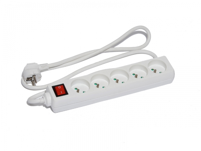 Bloc 5 prises NF H05 + inter.-CEBA-BP5I