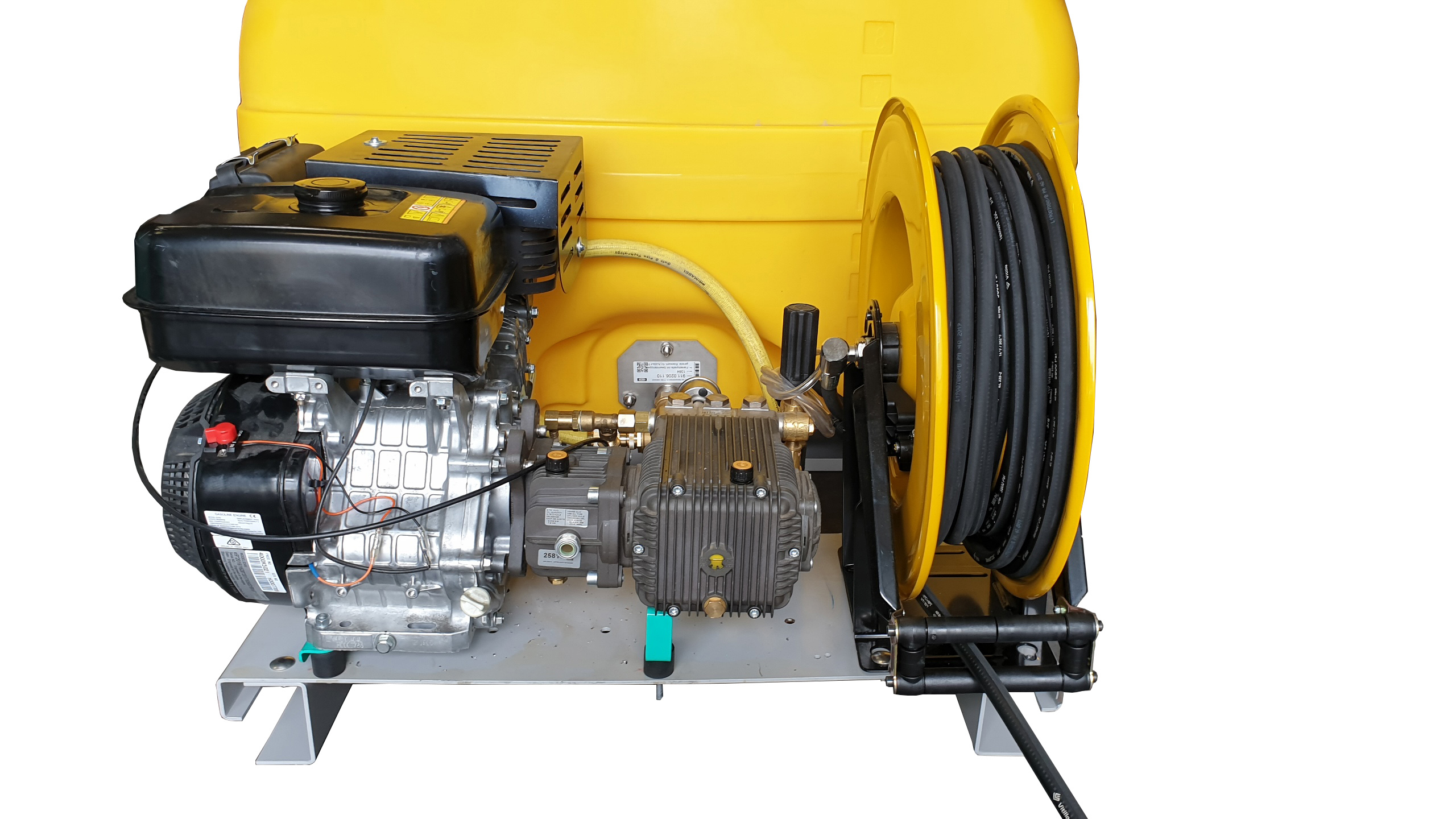 Nettoyeur haute pression thermique équipé sur plateau avec cuve PE coffre 600 CEMO - 91304