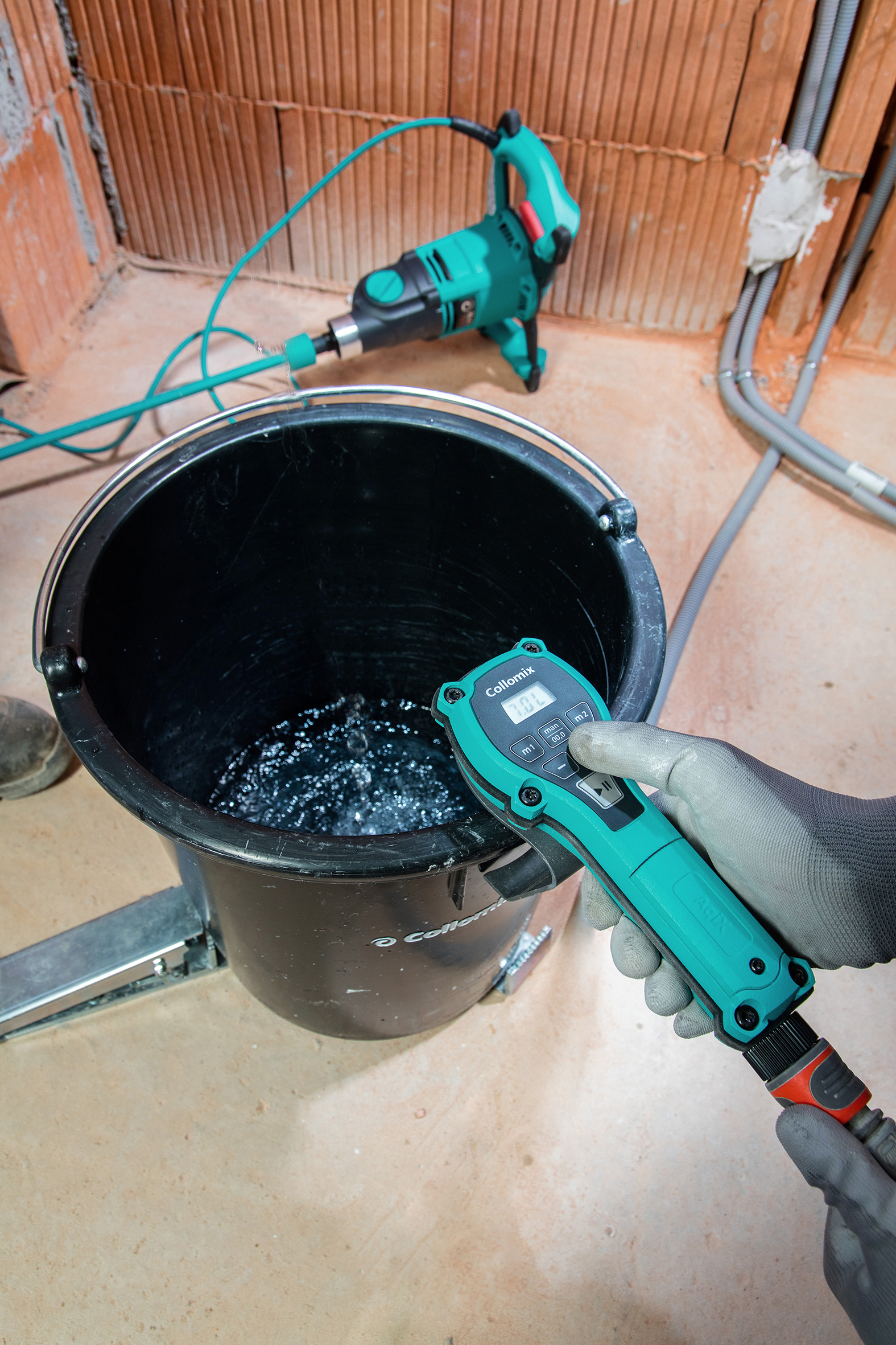 Doseur d’eau électronique COLLOMIX AQiX sans fil 19042