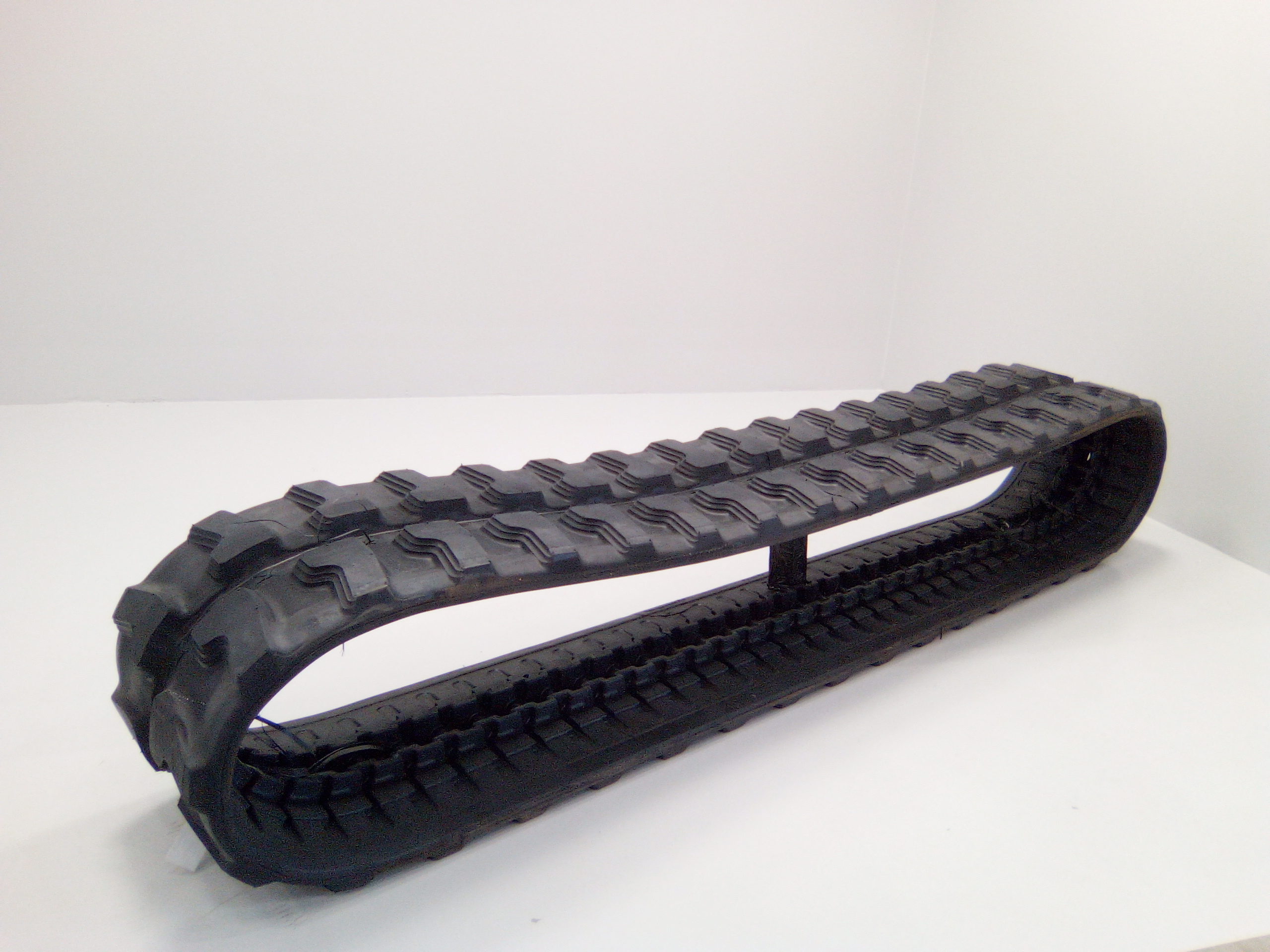 Chenille caoutchouc 450 X 84 X 71 V1 I JA (44, 25) CAMSO SD TRACK