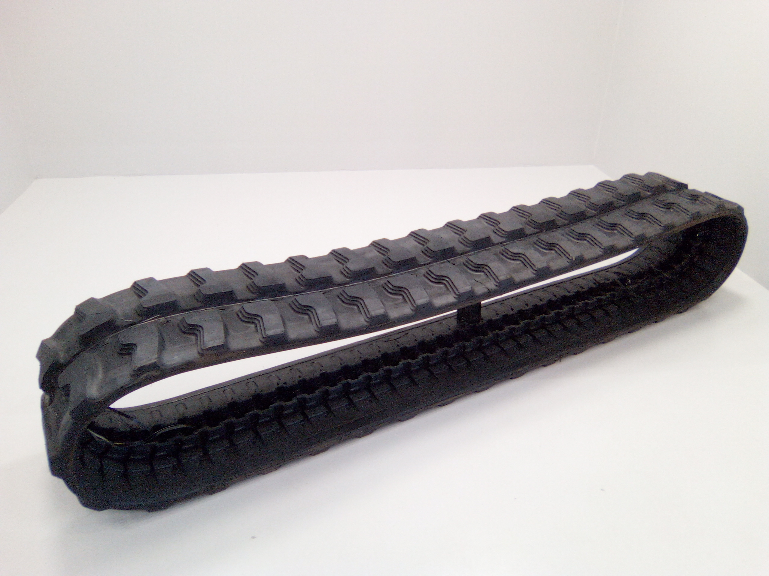 Chenille caoutchouc mini-pelle Kubota UX 30 - 300x84x52.5 V1 / WA-R (W/DE) (31, 23) - 15.2606.8350