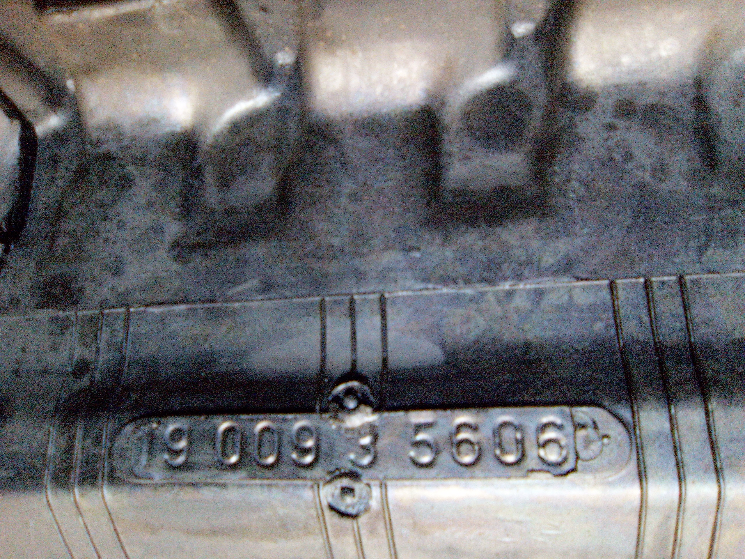 Chenille caoutchouc 300 X 75 X 55 AH I WA (WIDE) (35, 27.5) CAMSO HXD TRACK