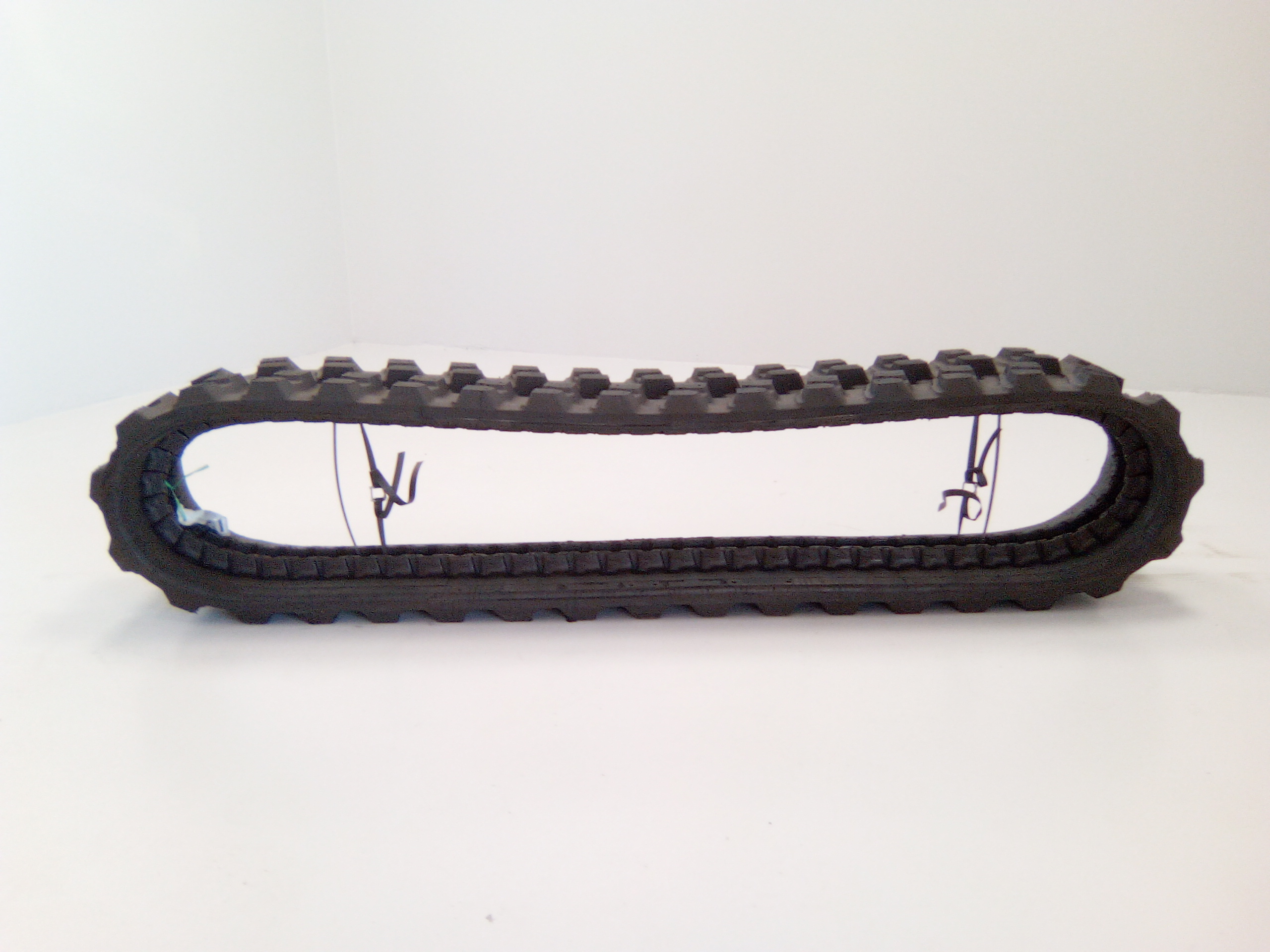 Chenille caoutchouc 450 X 76 X 81 AH I AA (WIDE) (36) (46.5, 30.5) CAMSO HXD TRACK