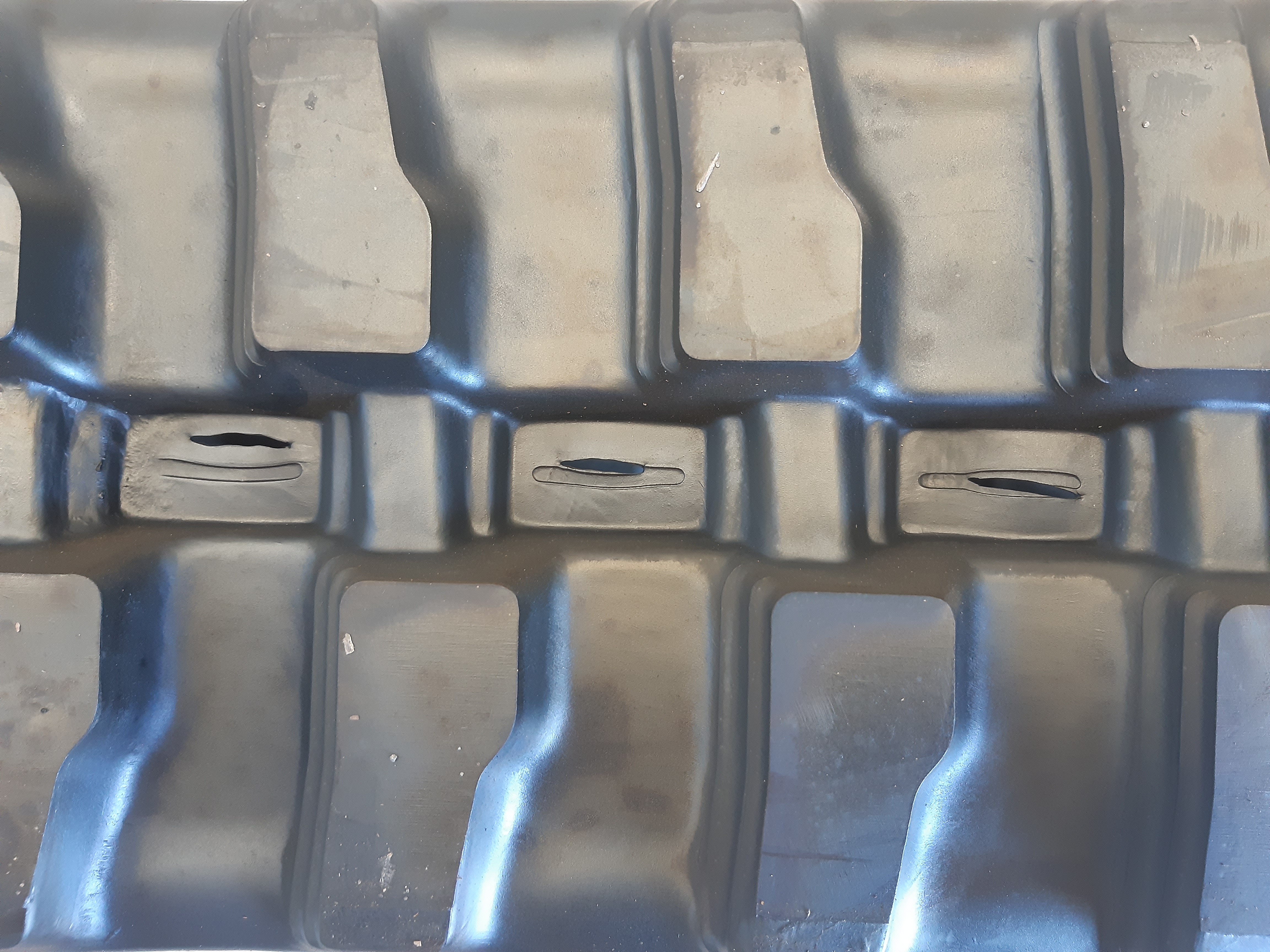 Chenille Caoutchouc mini pelle Camso 180x40x72 PBRR MEX SD - 16.2099.7441