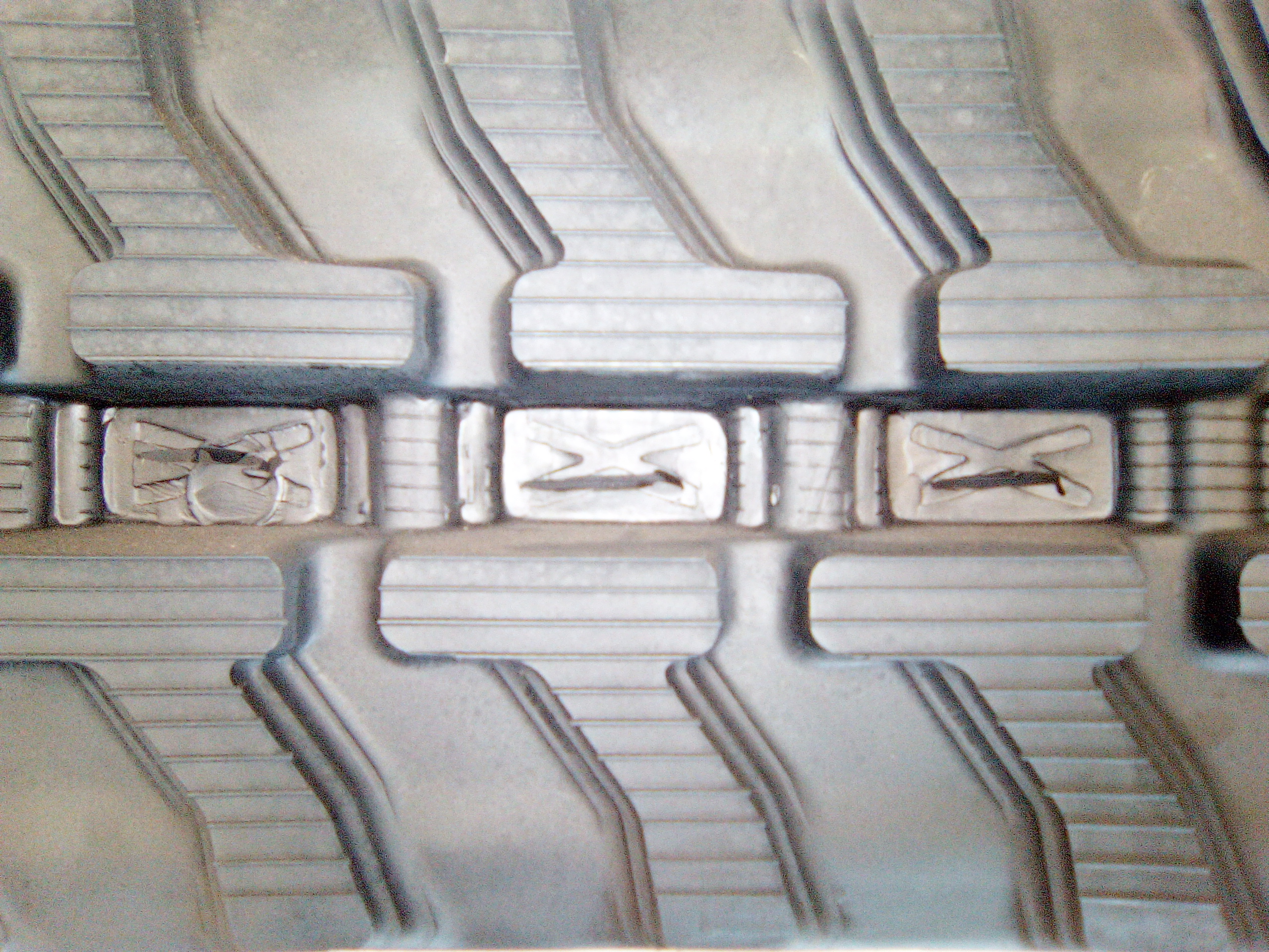 Chenille caoutchouc 180 X 37 X 72 X A R-R (20, 15) CAMSO SD TRACK