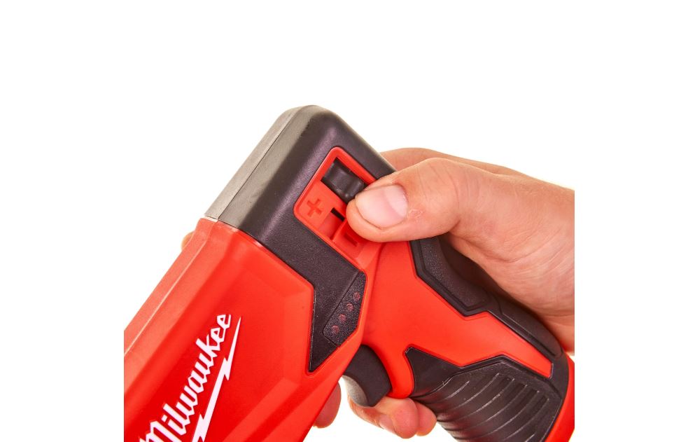 Agrafeuse MILWAUKEE M12 BST-202X avec batteries 2,0Ah et chargeur en HD Box - 4933459635