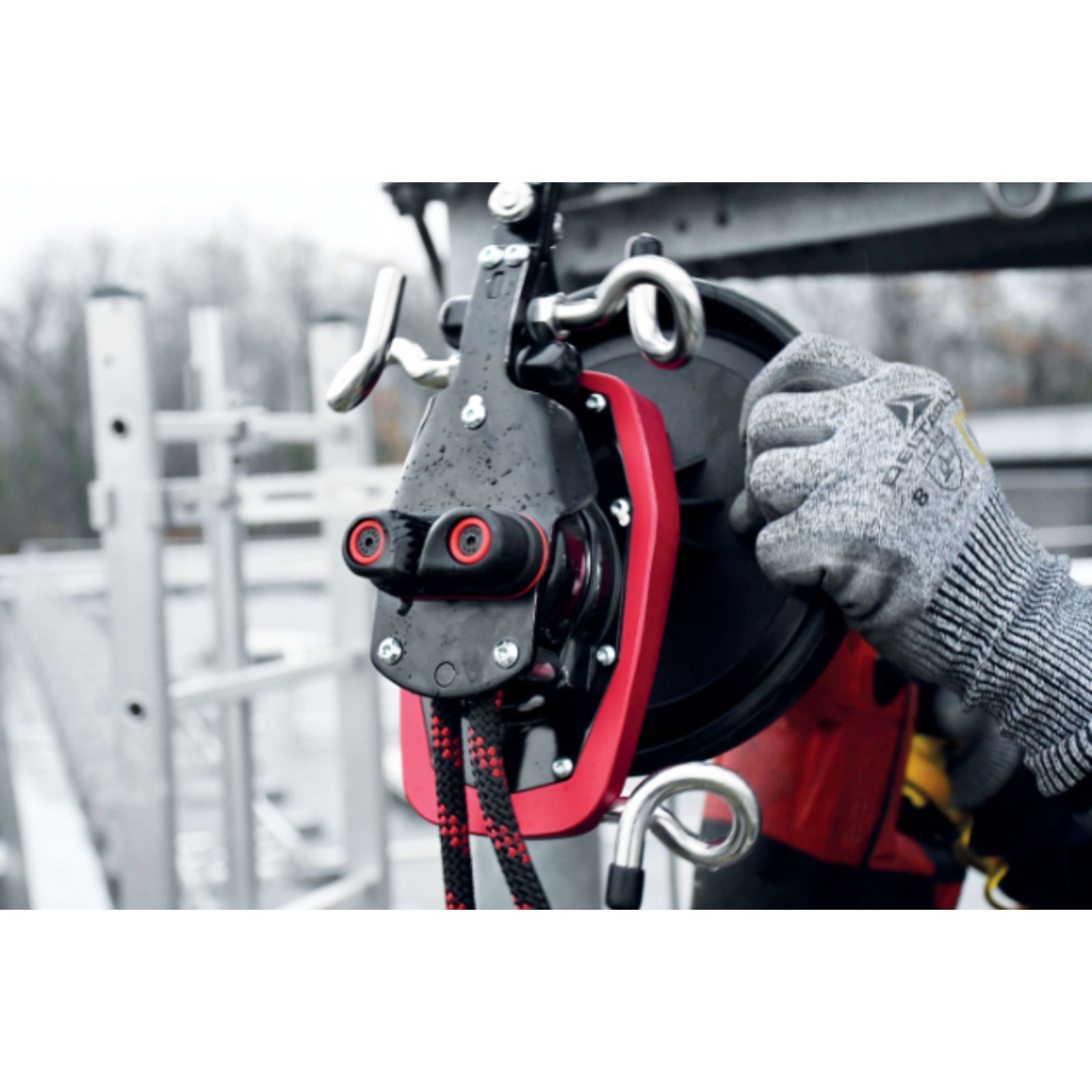 RESCUEHUB système d’évacuation à frein magnétique DELTA PLUS - TC065