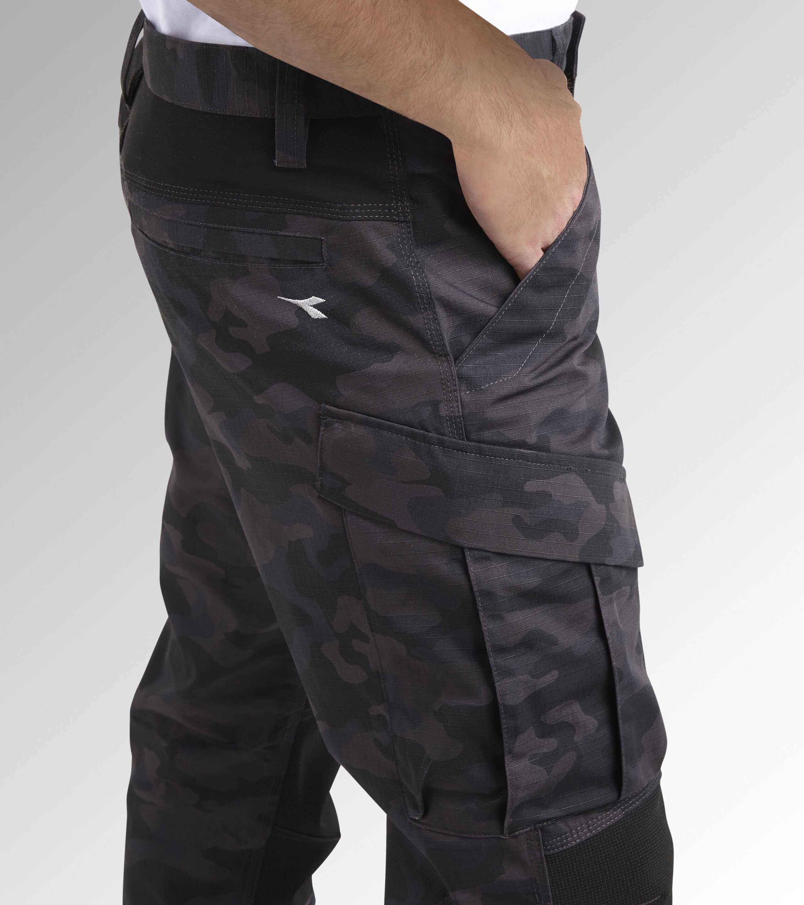 PANTALON DE TRAVAIL DIADORA CARGO PANTS CAMO - 173172 C7267