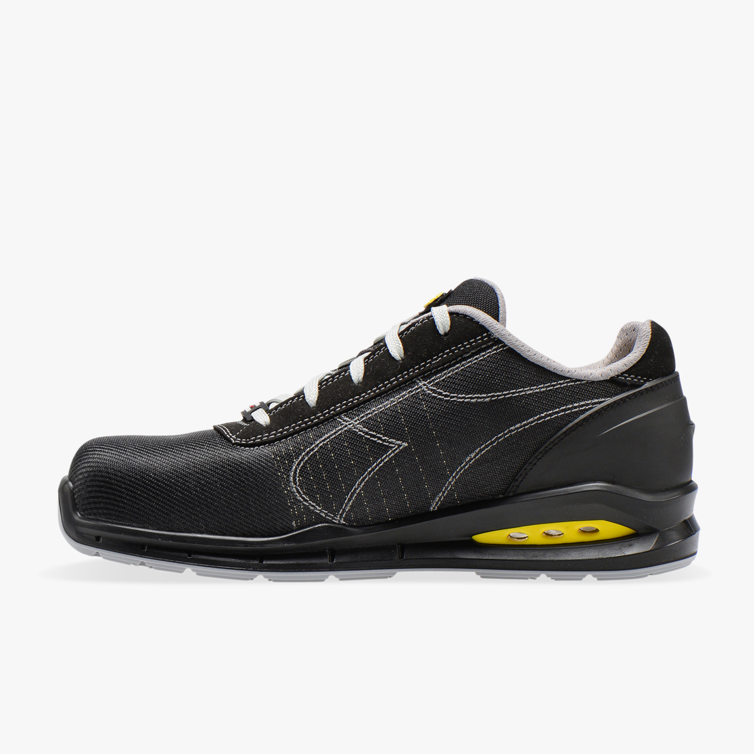 Chaussures de sécurité basses noires DIADORA UTILITY RUN NET AIRBOX MATRYX LOW S3 SRC - 176215 C0200