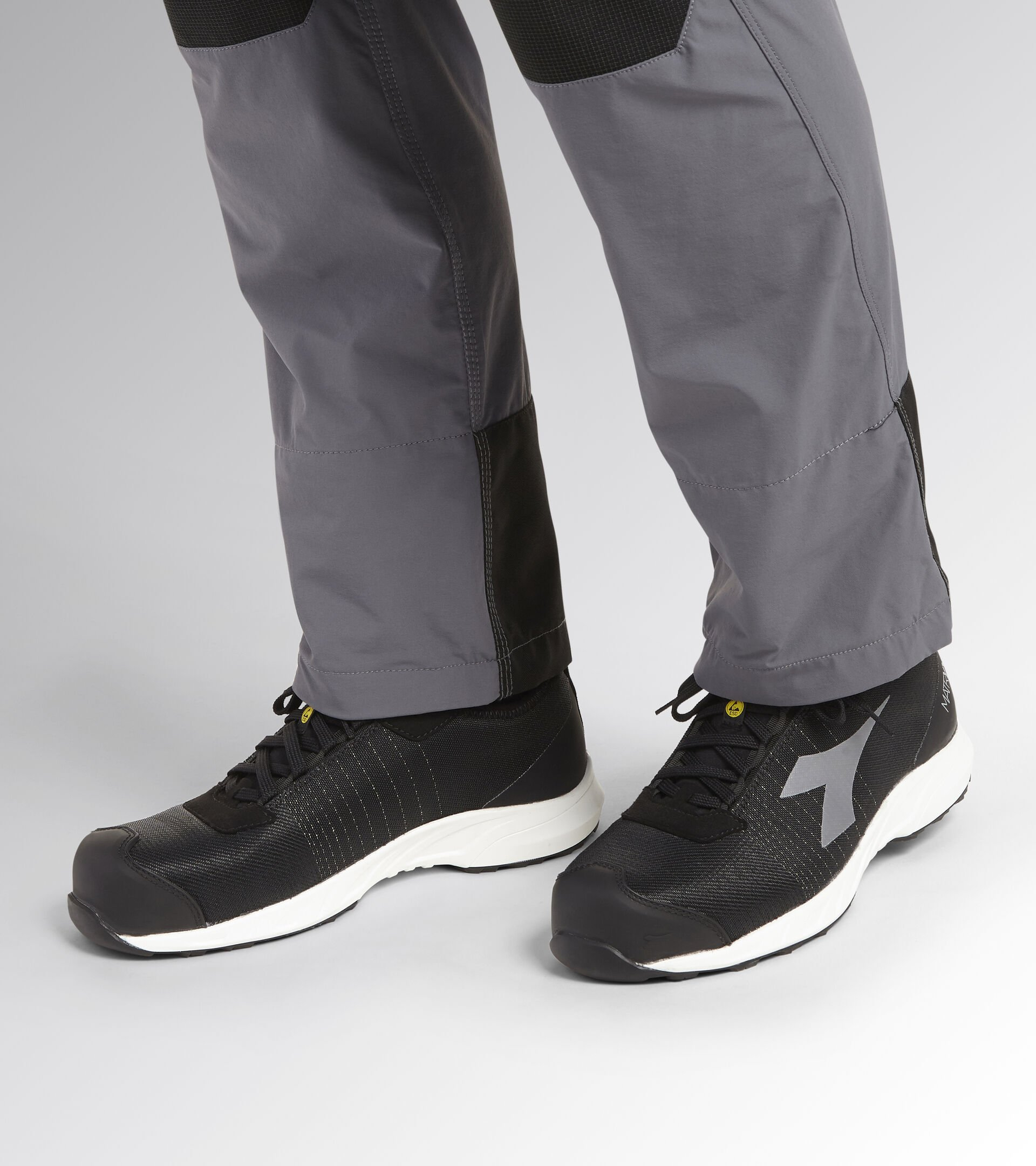 Chaussures de travail DIADORA FLY LT MTX LOW S3L FO SR HRO SC ESD - 181127C0641