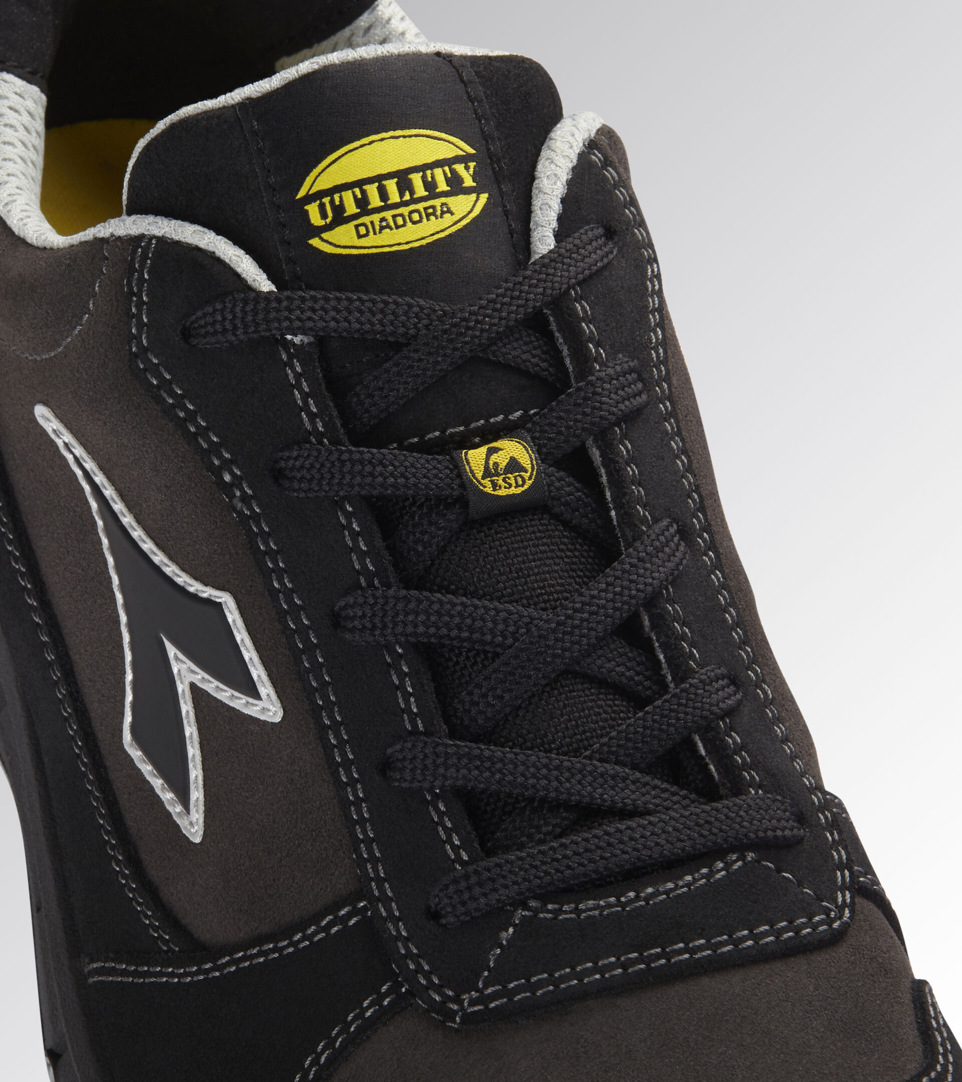Chaussures de travail DIADORA RUN LOW MET FREE S3L FO SR ESD noir gris - 179896C0732