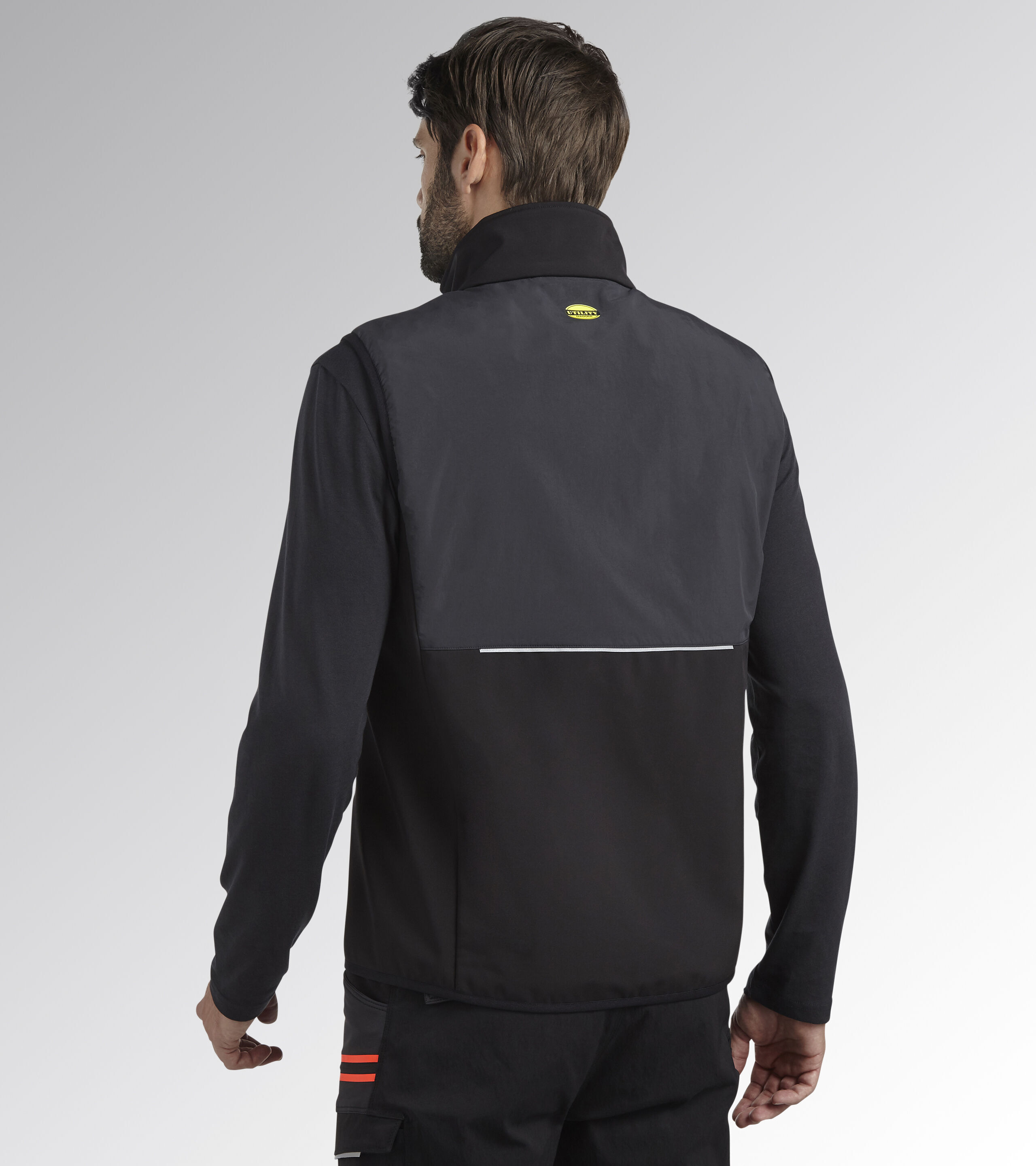 Gilet de travail gris foncé/noir VEST SOFTSHELL HYBRID - Diadora - 180066C8817