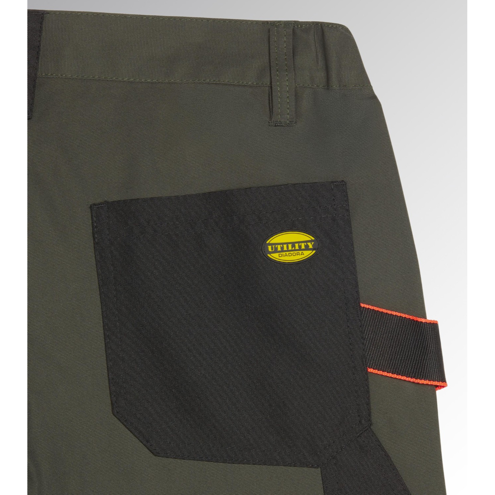 Pantalon STRETCH PERFORMANCE 2.0 vert foncé DIADORA - 183064 70488
