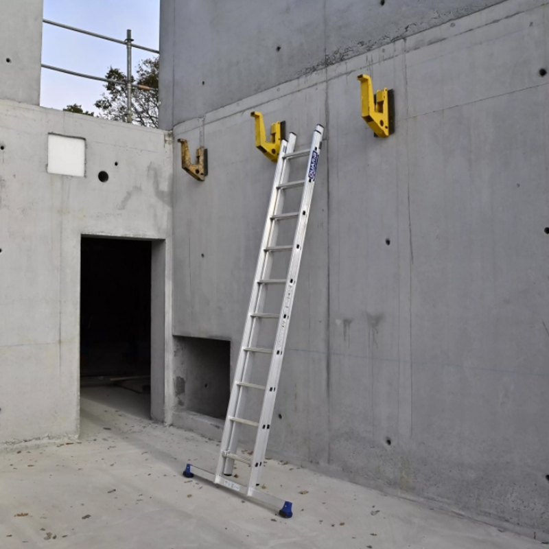 Échelle coulissante 2 plans à main CM2 2x8 bx - DUARIB - 610508