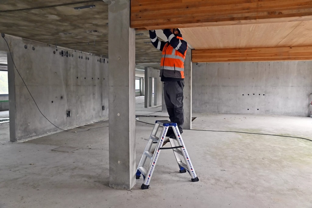 Marchepied ALPHA aluminium double accès 2x5 marches - DUARIB - 651605