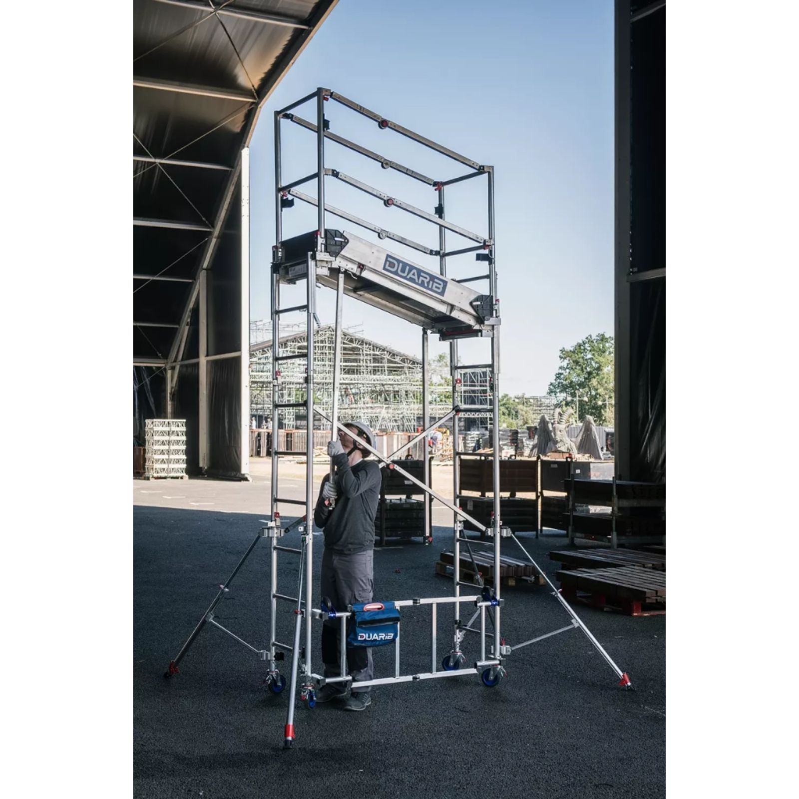 Echafaudage roulant télescopique NOMAD Hauteur travail max 4,75 m DUARIB - 654703