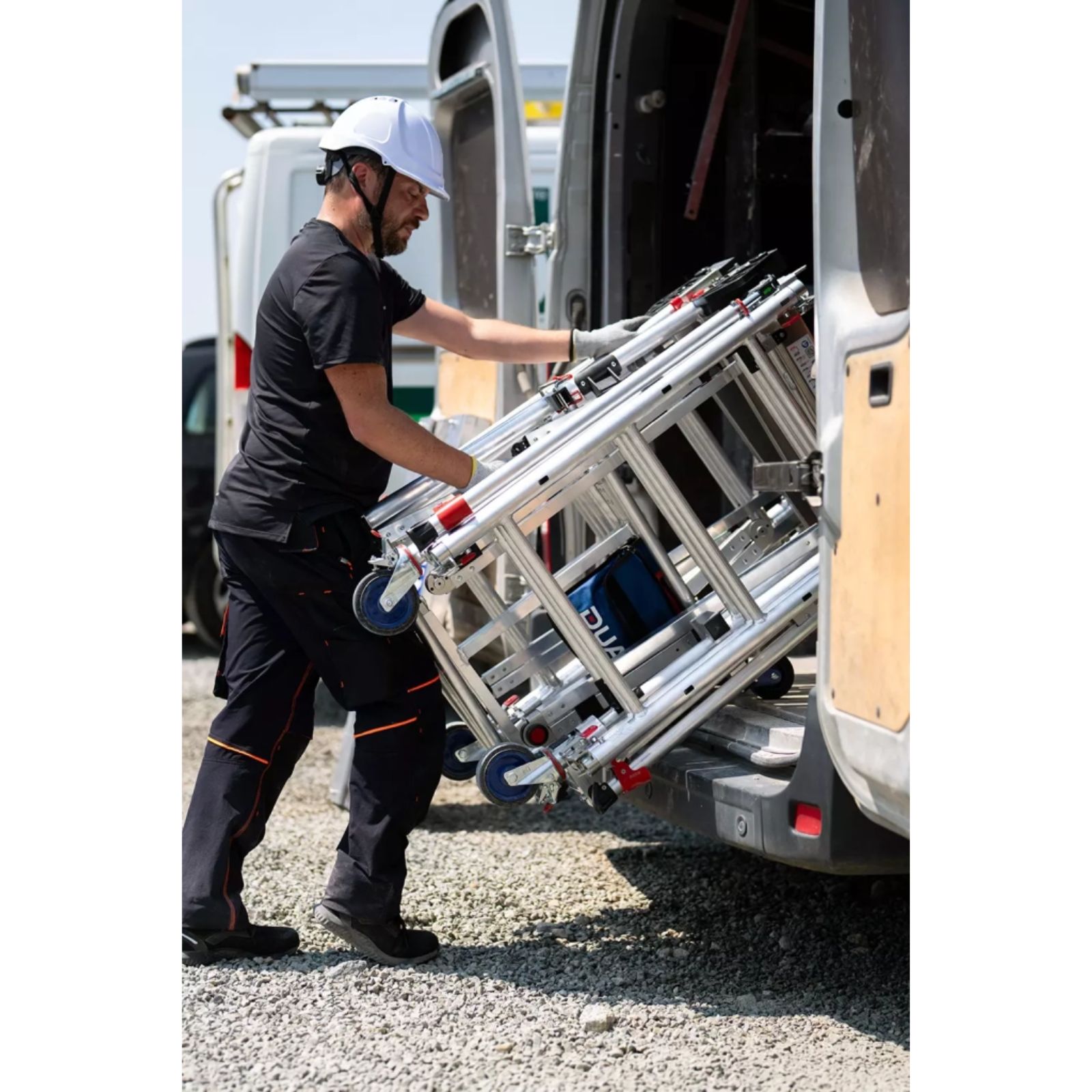 Echafaudage roulant télescopique NOMAD Hauteur travail max 4,75 m DUARIB - 654703