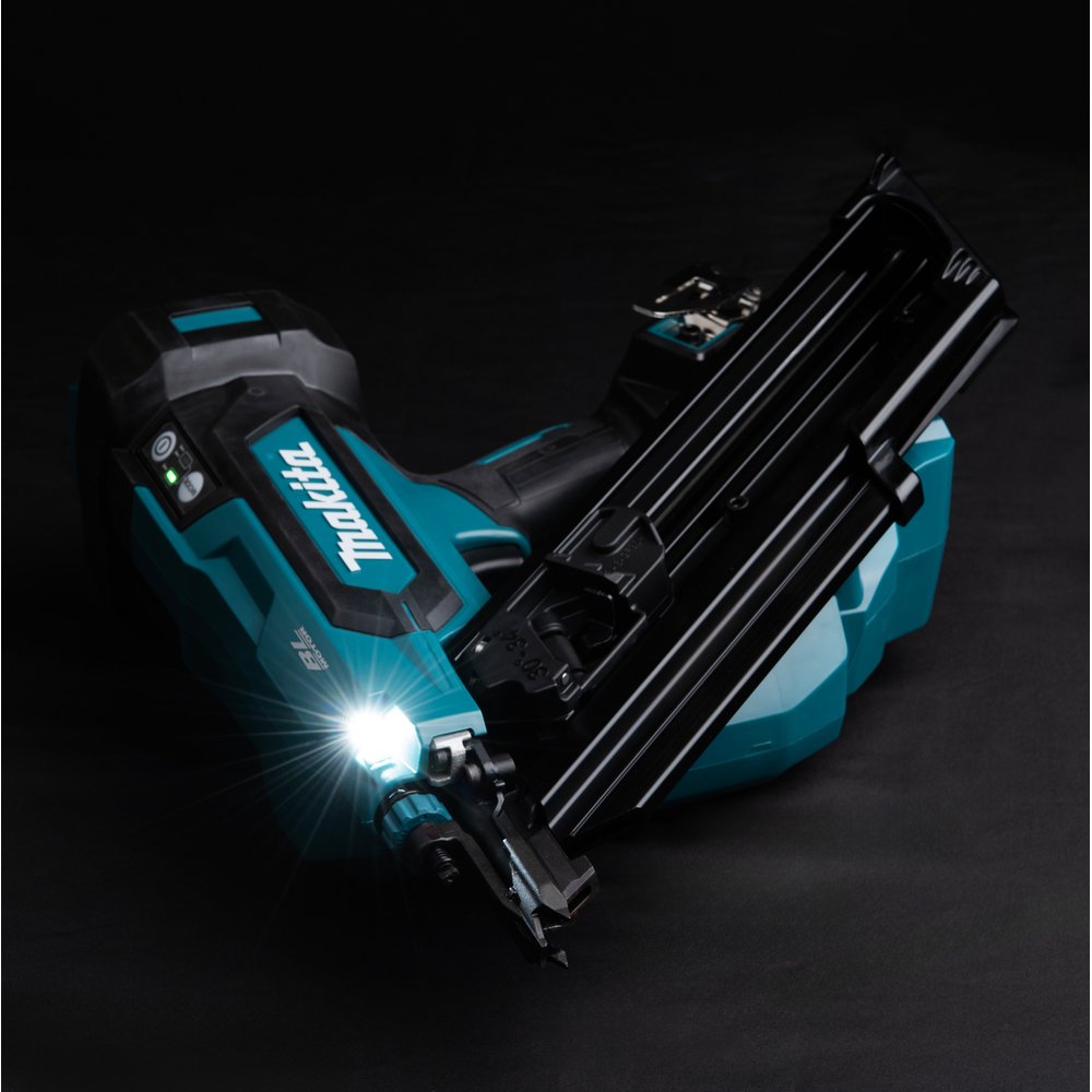 Cloueur de charpente LXT - MAKITA - DBN900RTE