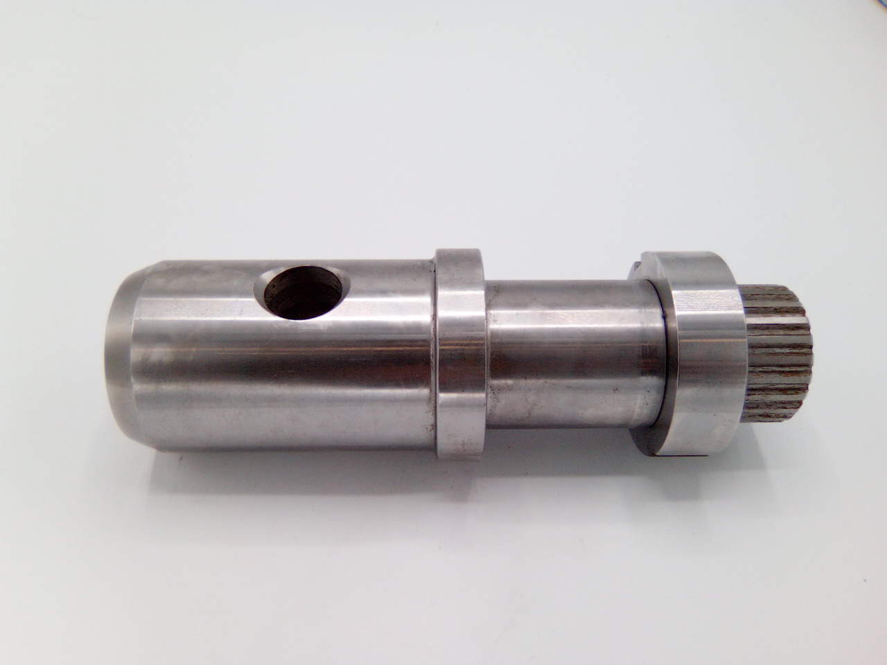 ARBRE DE SORTIE DIGGA ROND 65MM AVEC ECROU GB-000163