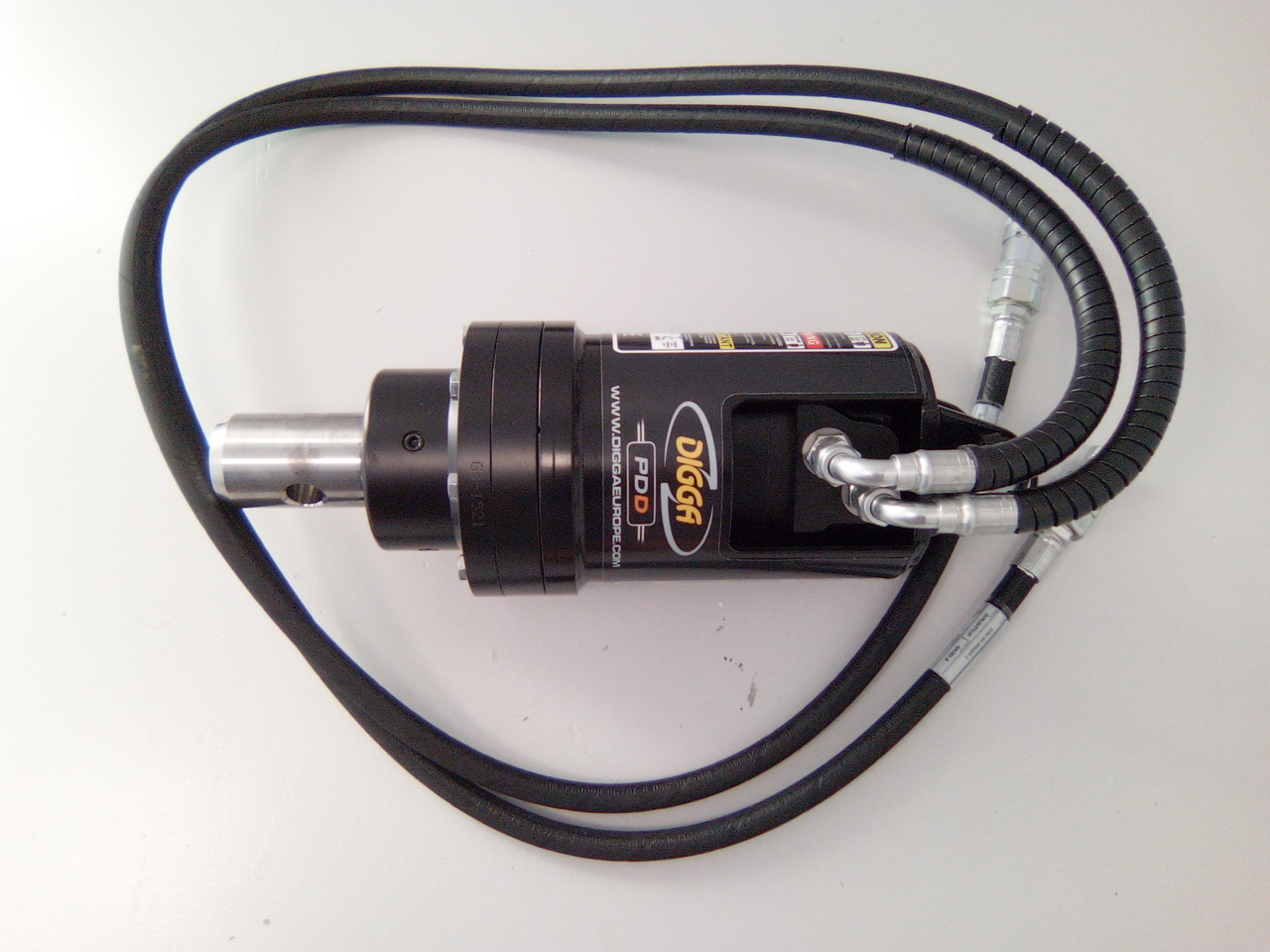 Tarière hydraulique - motoréducteur DIGGA PDD-2 pour mini-pelles de 750 kg à 1.5 tonnes -PDD2