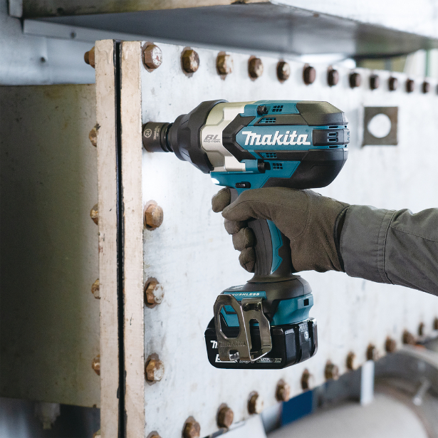 Boulonneuse à chocs LXT 18 V Li-Ion - 1050 Nm - MAKITA - DTW1004Z