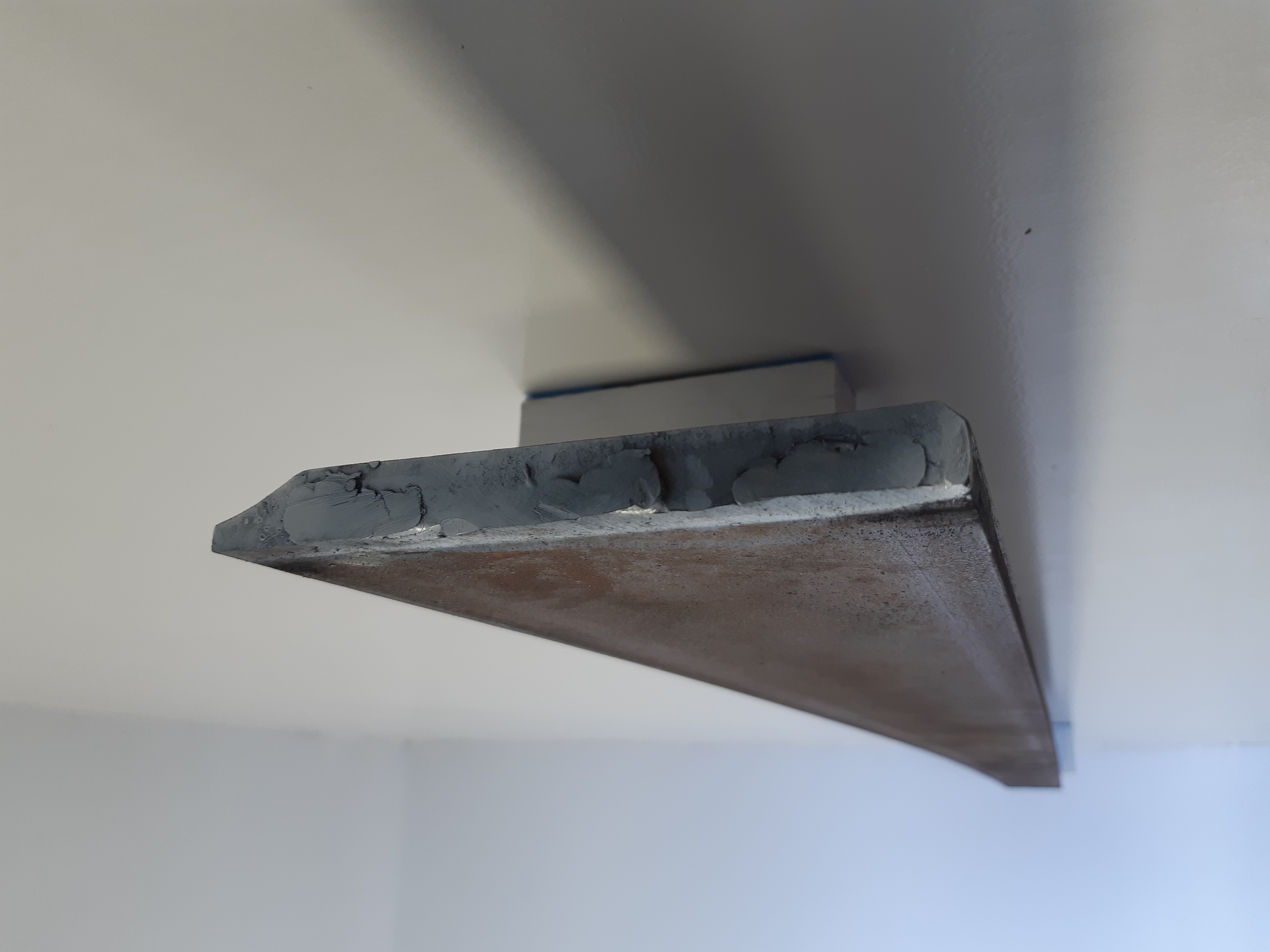 Lame à souder 1 chanfrein dimension 16x150x3000 en dureté 400hb - P40161503000