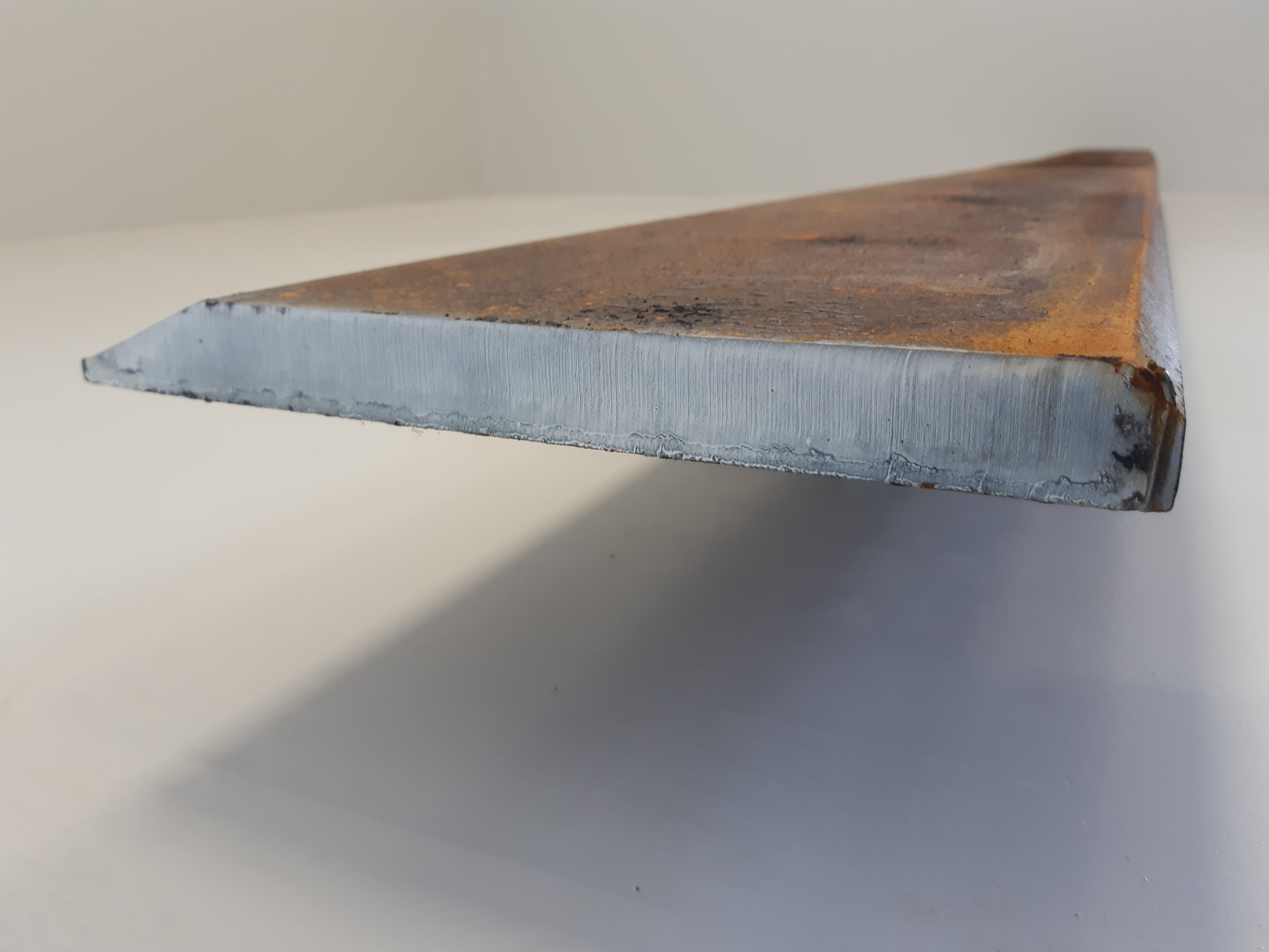 Lame à souder 1 chanfrein dimension 25x250x3000 en dureté 400hb - P40252503000