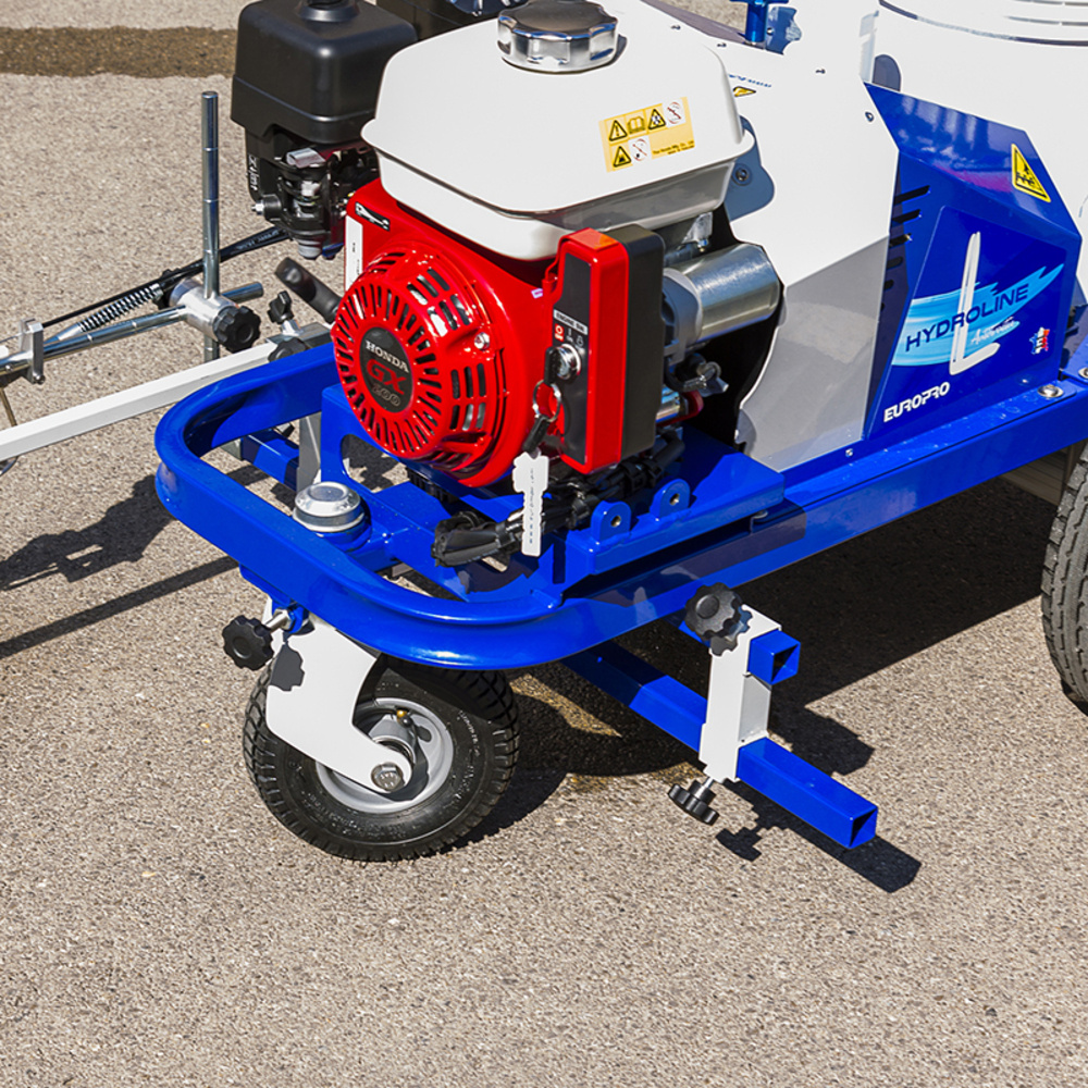 Machine à tracer airless HYDROLINE L autotractée - 2 pistolets - EUROMAIR - 51700