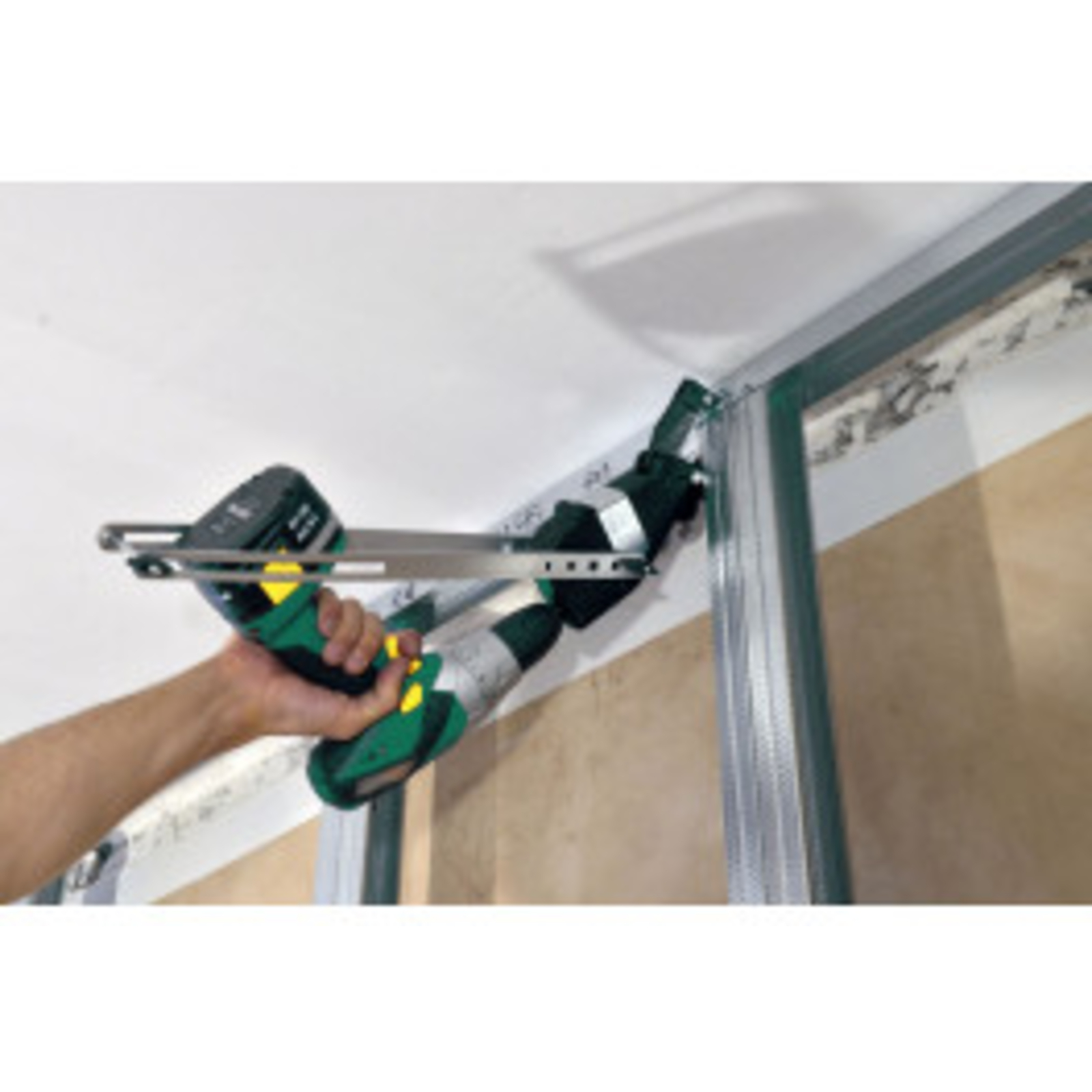 Sertisseuse automatique pour tous types de rails et montants adaptable sur visseuse/perceuse - EDMA - 161455