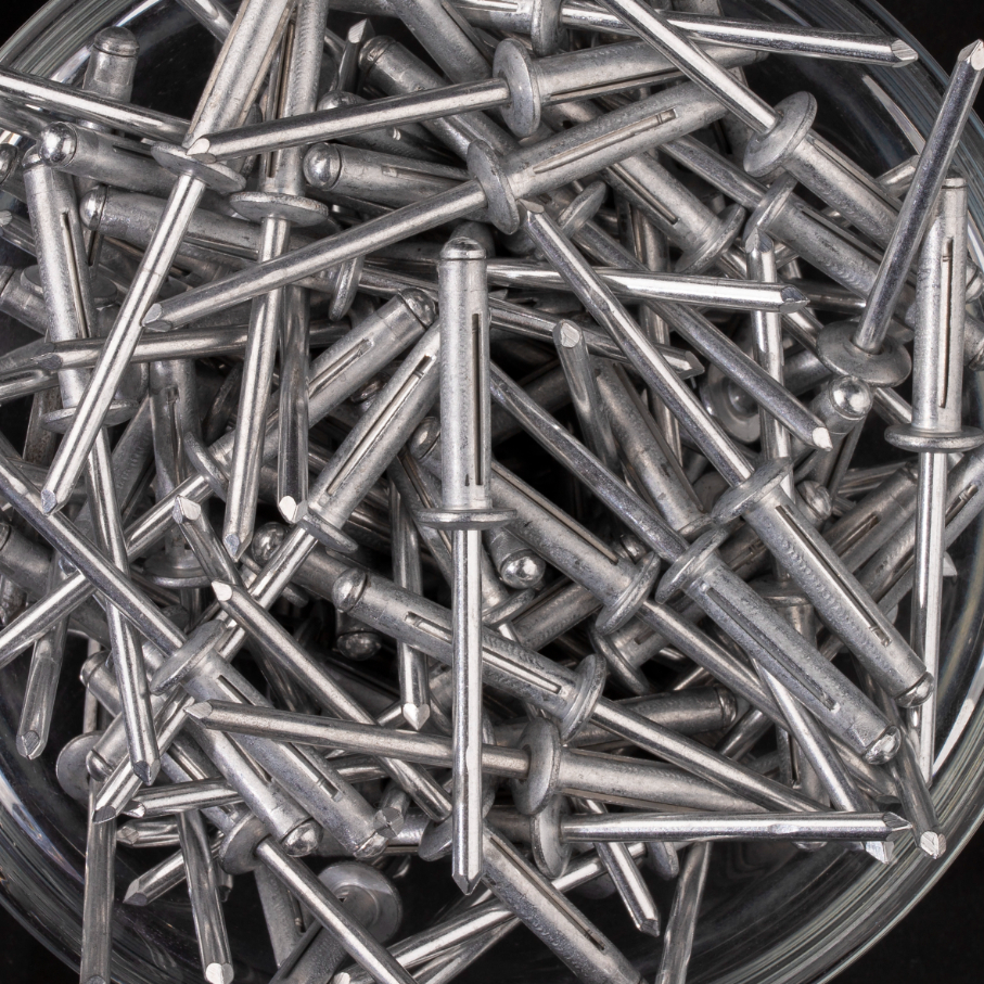 250 rivets étoilés à aluminium/aluminium à tête plate à Ø4,8x24,5mm - SCELL-IT - ED4824