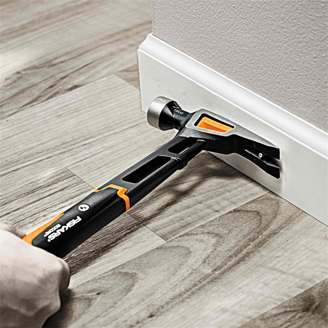 Marteau de coffreur FISKARS M - 820 gr - 1020213