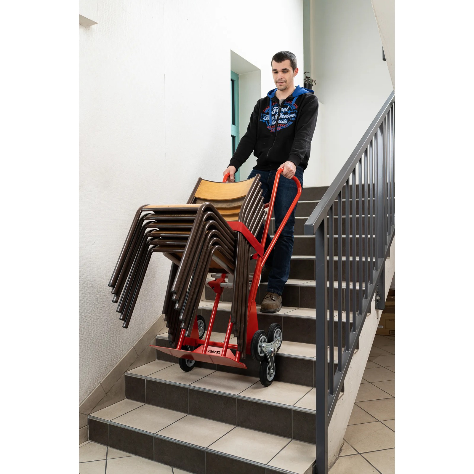 Diable porte chaise bavette fixe poignée fermée 250 kg roues étoiles FIMM - 810005345