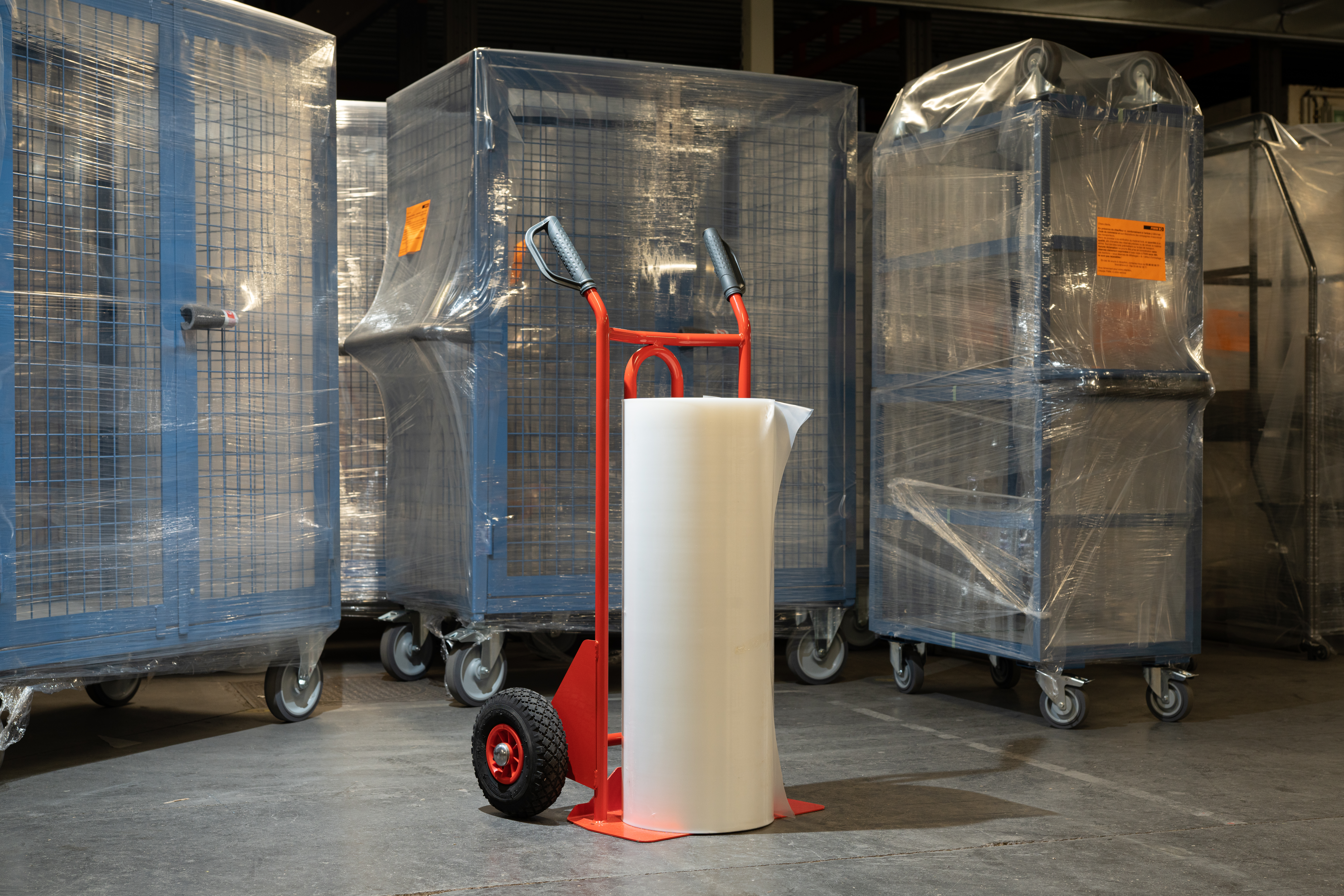 Diable 250 kg bavette fixe roues Ø 260 mm pneumatiques FIMM - 810200021