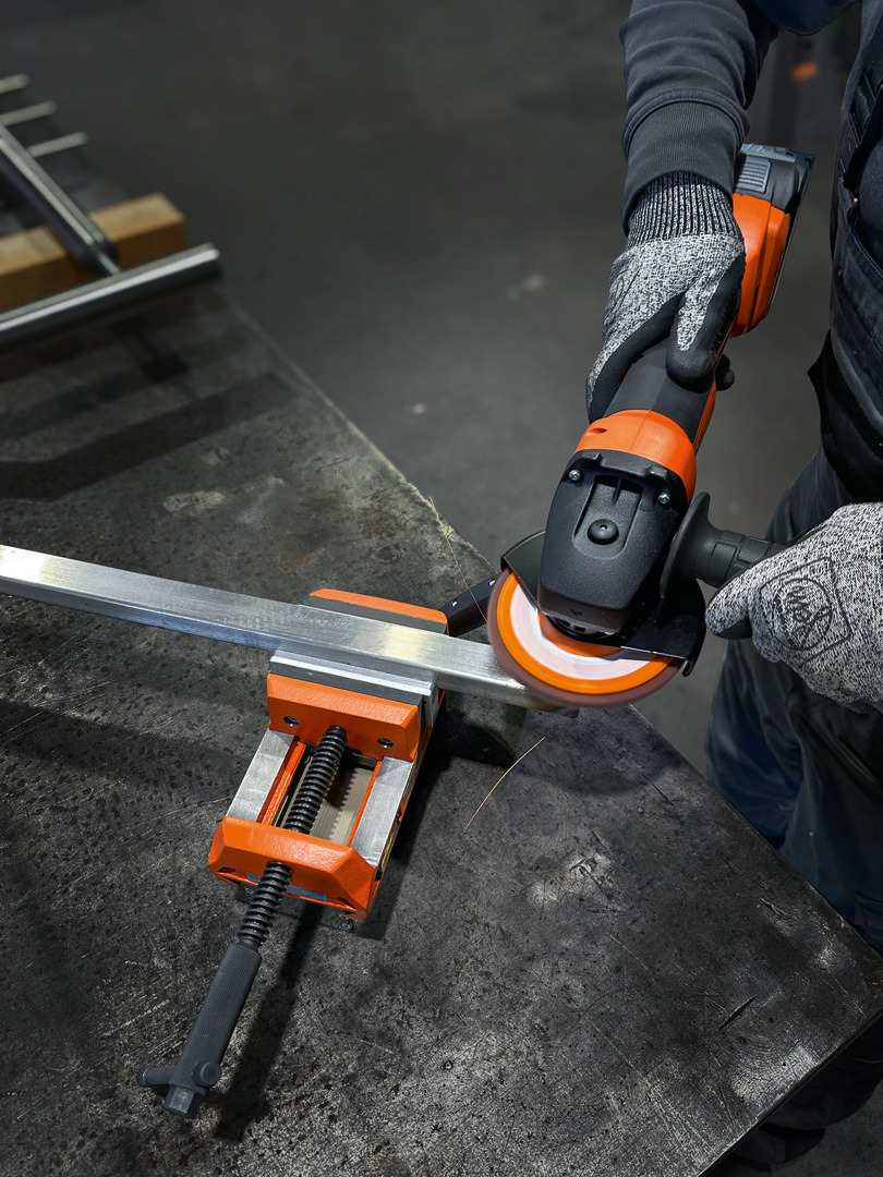 Meuleuse d'angle compacte CCG 18-125-12 PD AS Set 2 x 8Ah - FEIN - 71221862000