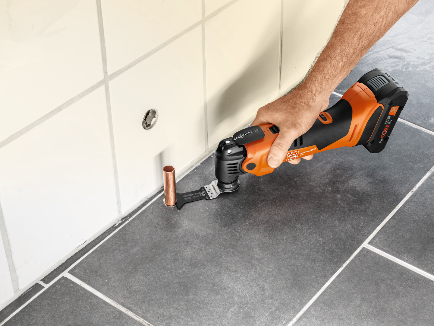 Découpeur-ponceur sans fil FEIN Multimaster AMM 500 PLUS TOP 4AH AMPShare - 71293861000