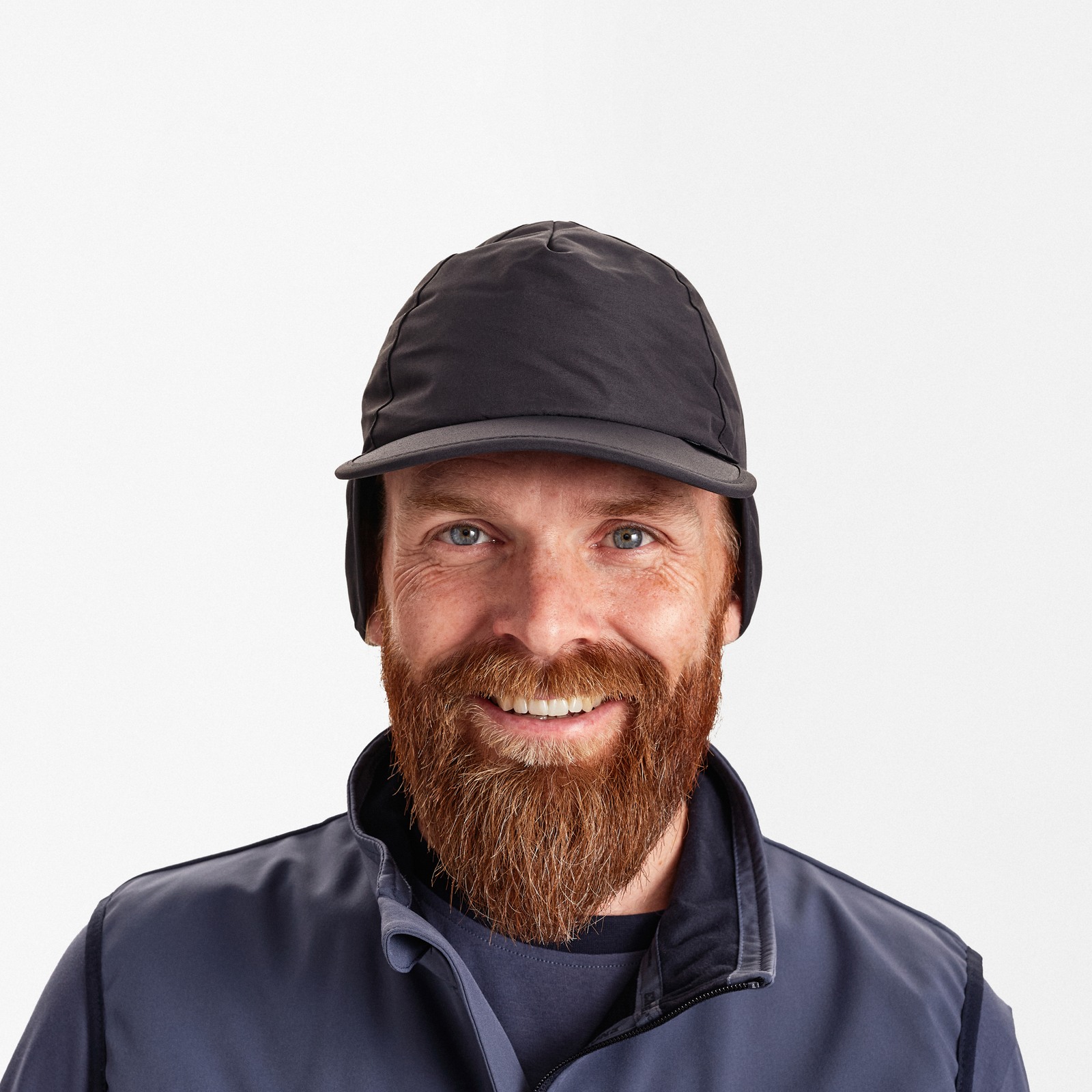 Casquette d'hiver noire avec cache-oreilles ENGEL - 9096-19 20 taille 56/57