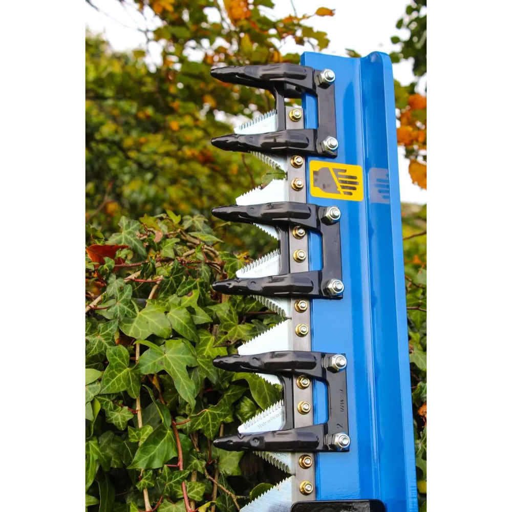 TAILLE-HAIE POUR MINIPELLE 2,6T A 8T - 180CM - SLANETRAC - HC180 - SLANETRAC