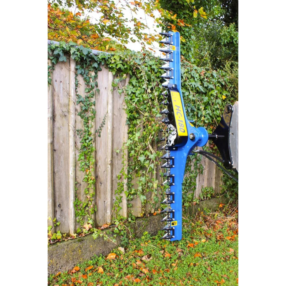 TAILLE-HAIE POUR MINIPELLE 2,6T A 8T - 180CM - SLANETRAC - HC180 - SLANETRAC