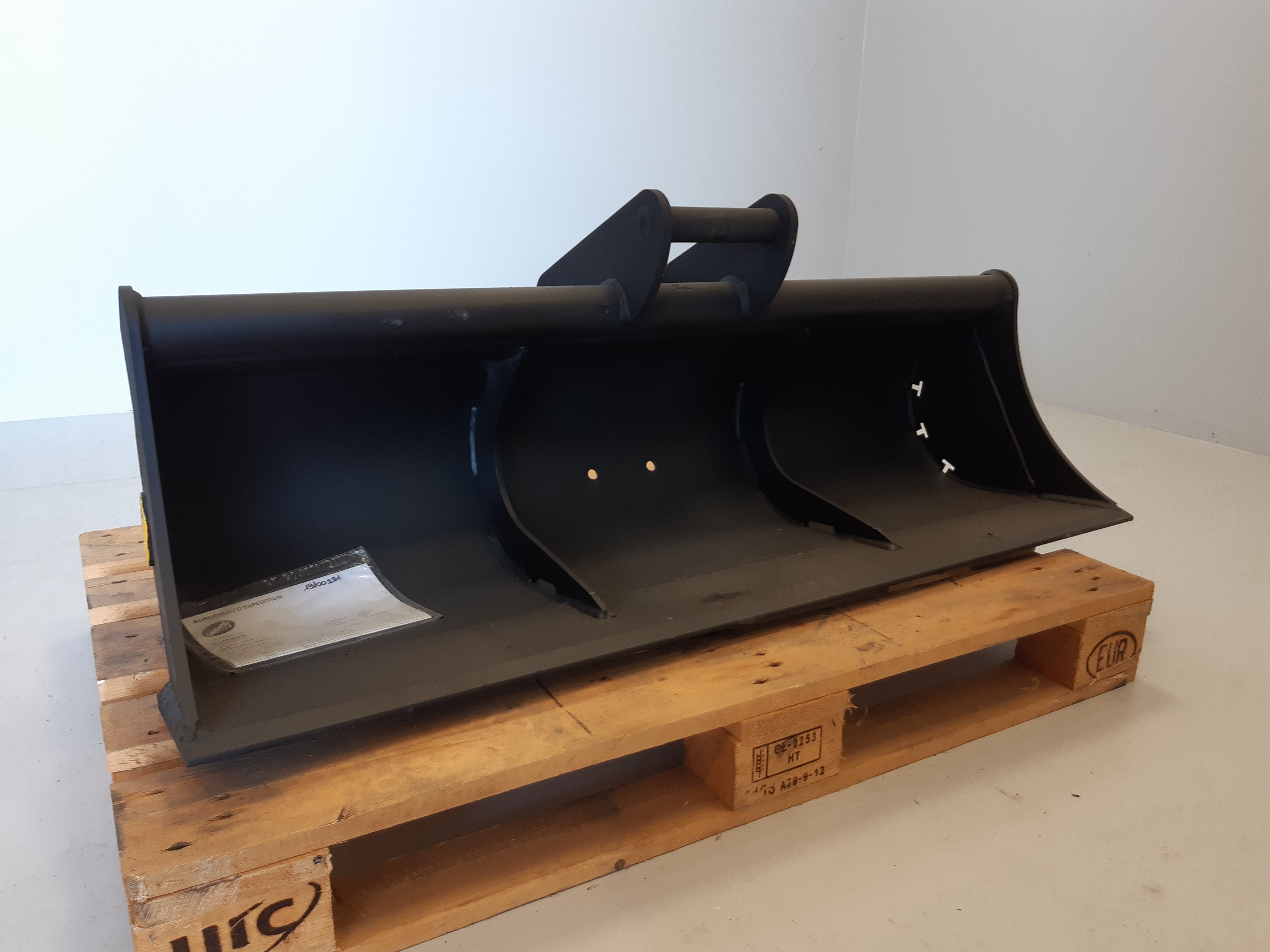 Godet de curage 1300mm + contrelame soudée pour coupleur Geith QR40 - G03 1300 QR40