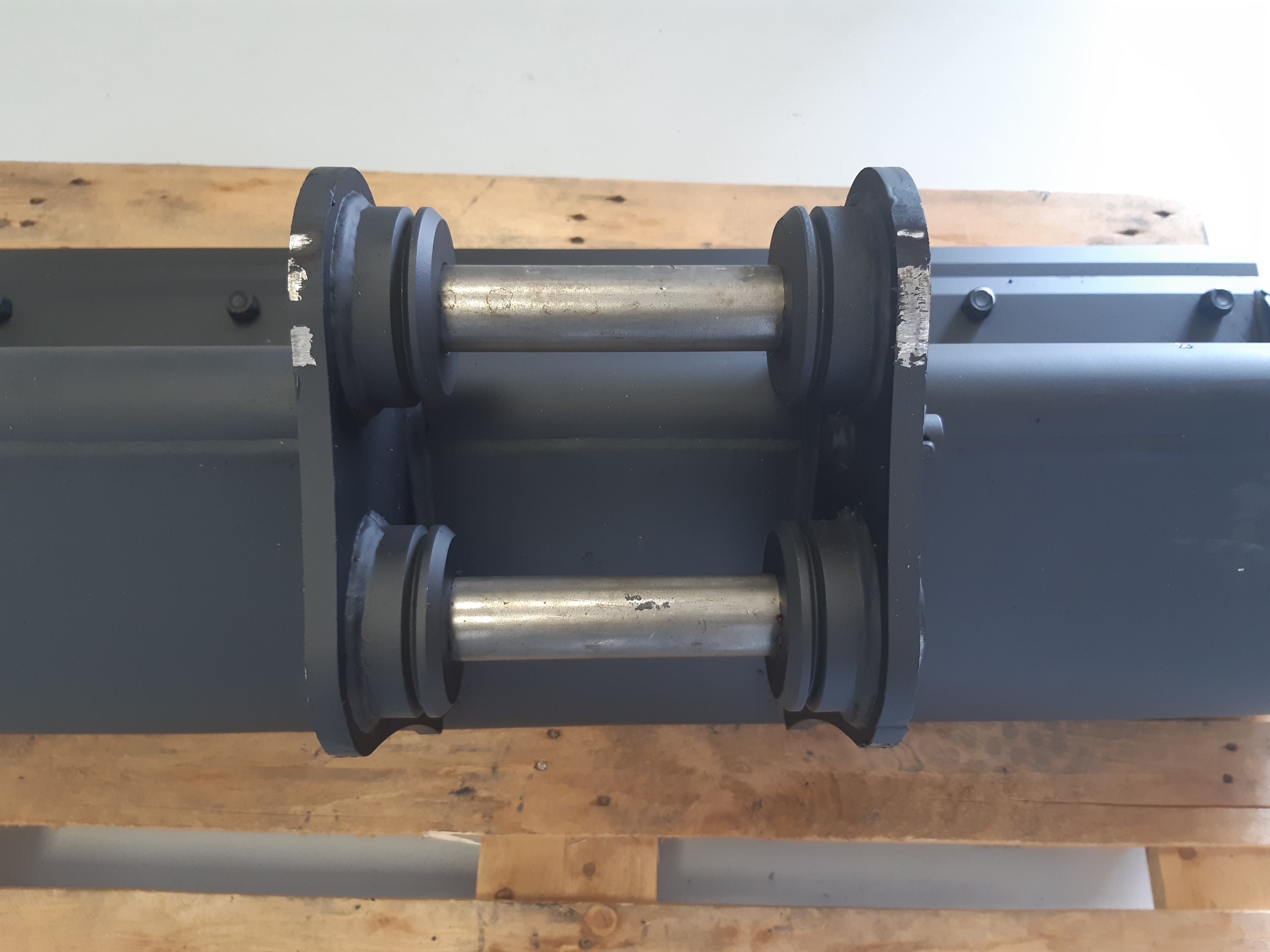 Godet de curage GEITH 1200mm avec contrelame boulonnée pour attache rapide JCB 980/88451 - G03R1200JCB