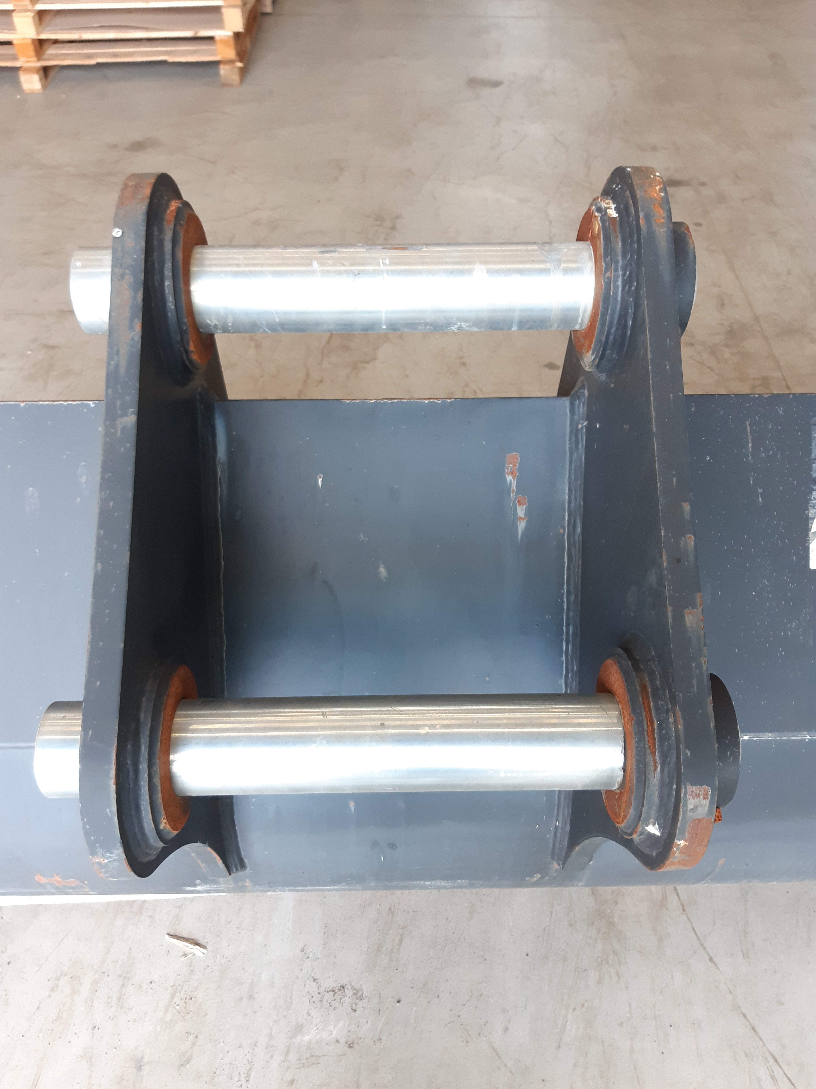 Godet de curage 2400mm + contrelame boulonnée Geith - G30R 2400 DOO